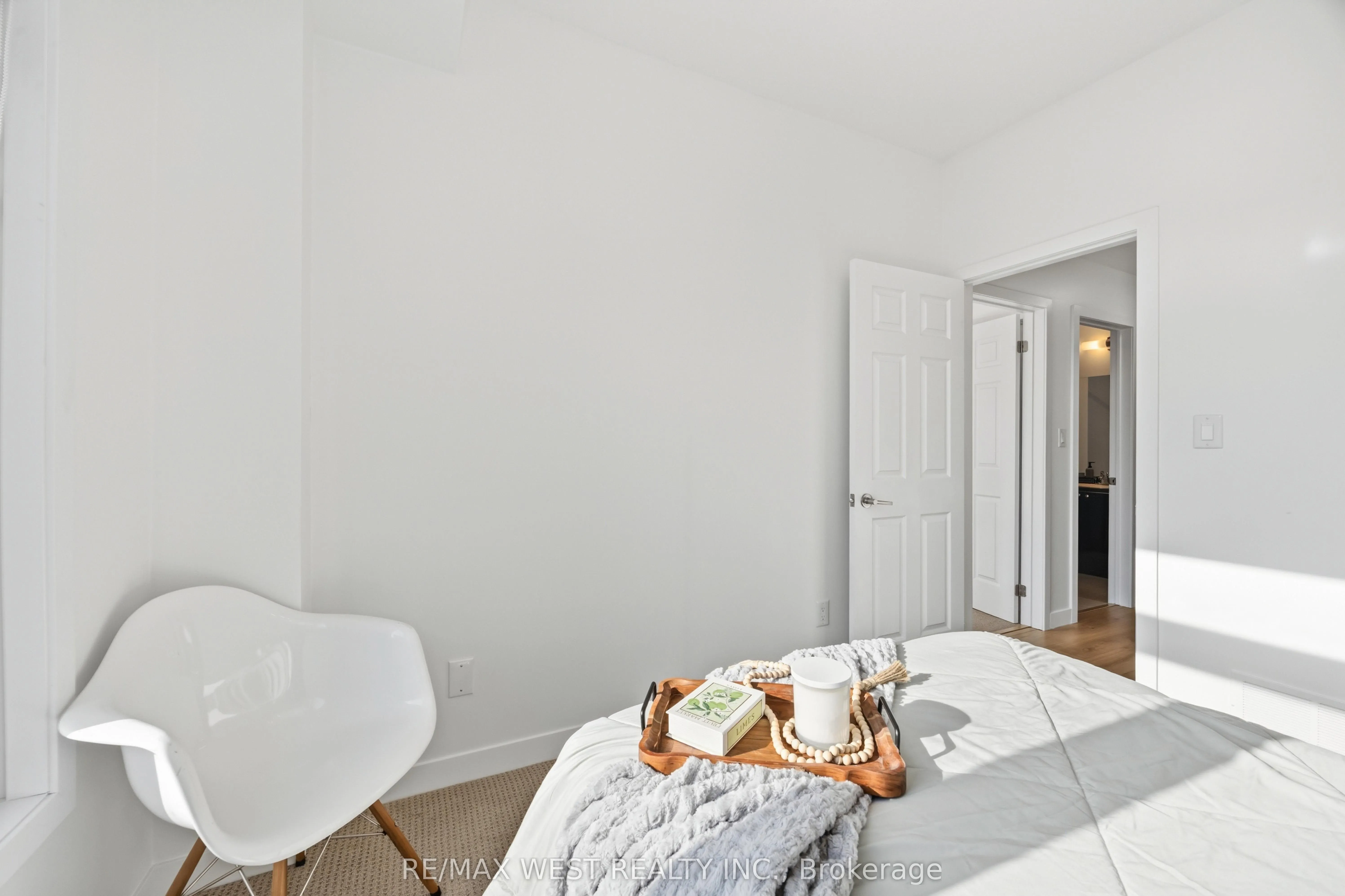 6 Bicknell Avenue #1