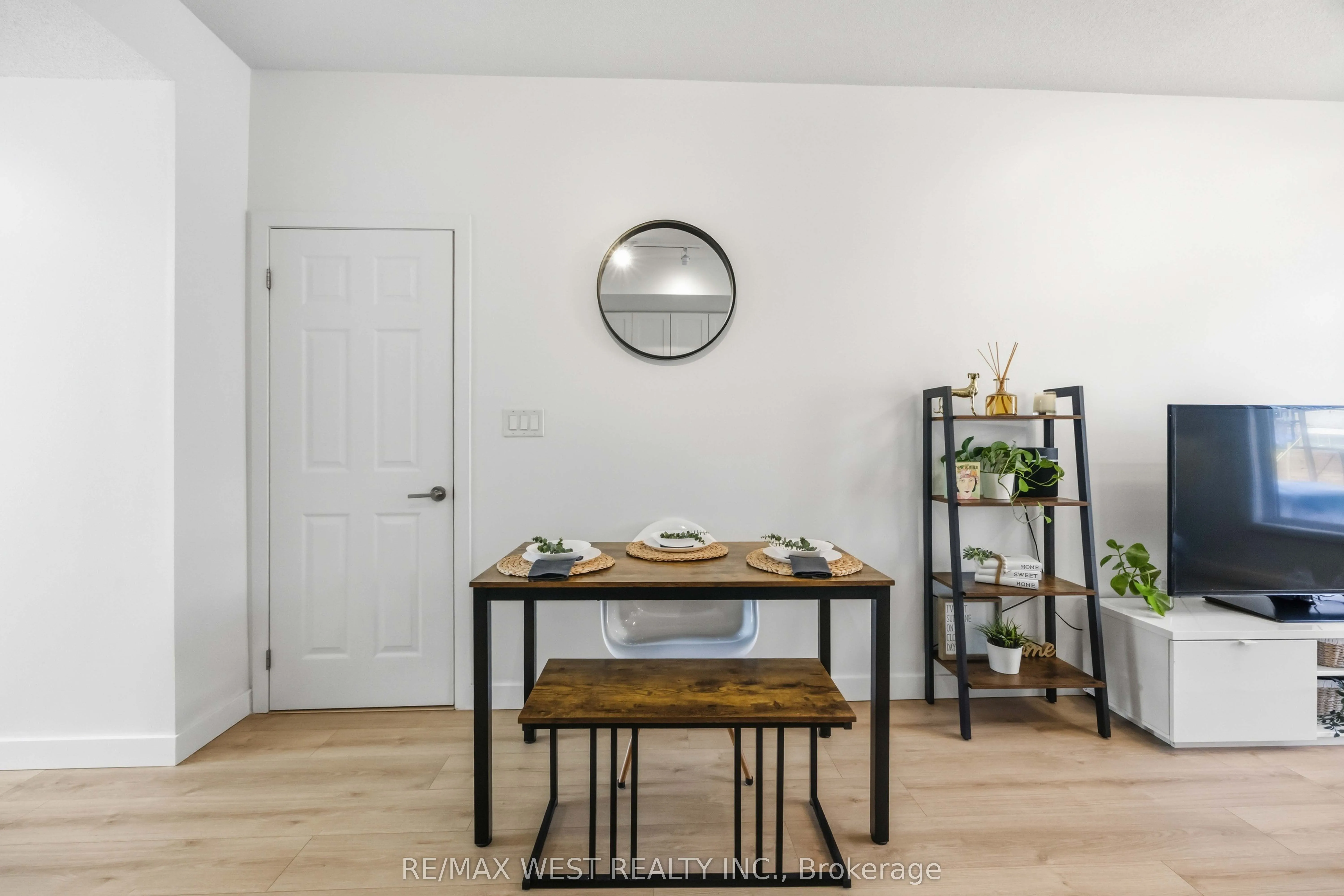 6 Bicknell Avenue #1