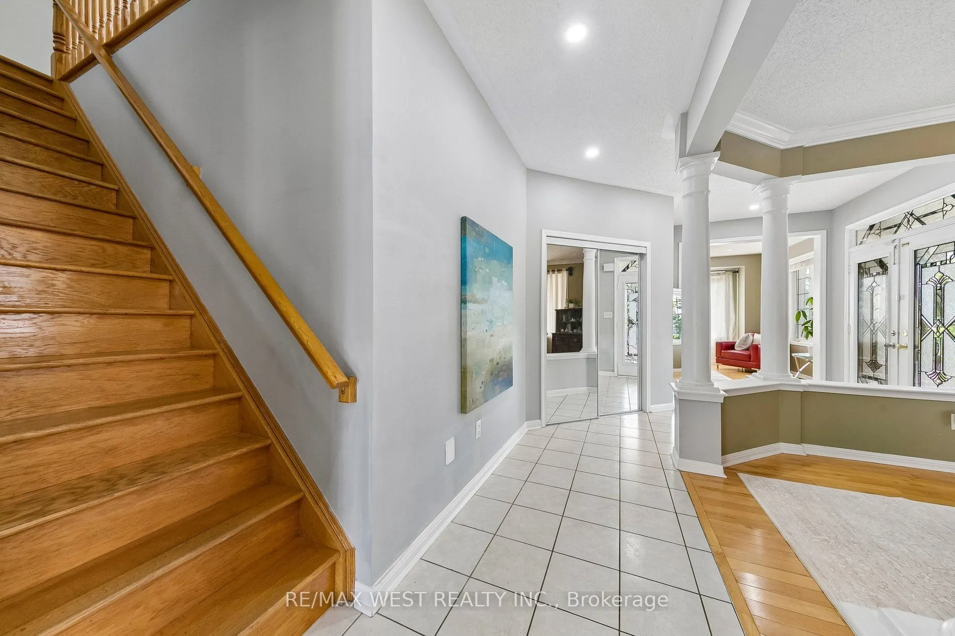 737 Turrell Crescent