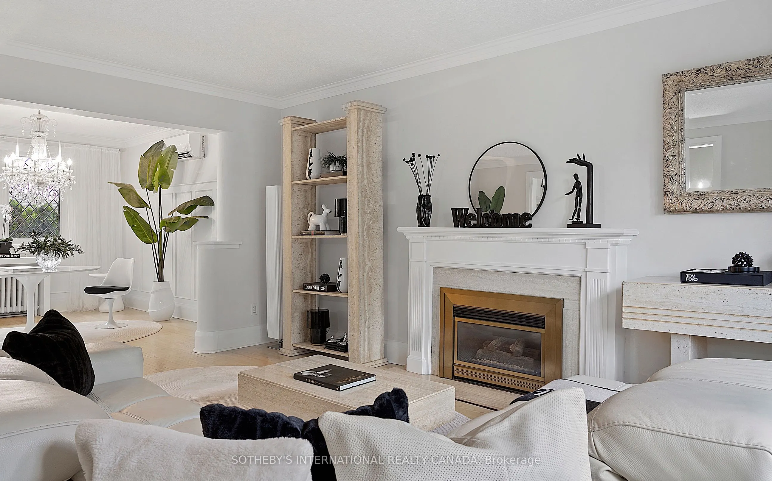 4009 Bloor Street W