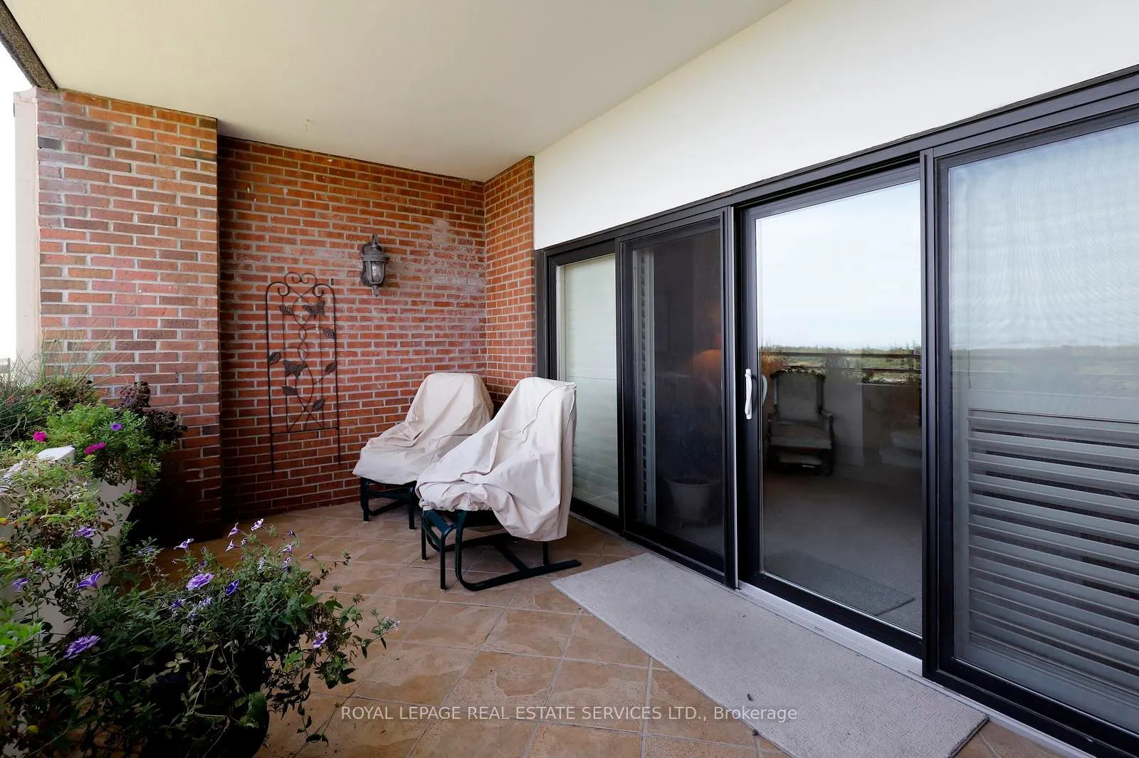 965 Inverhouse Drive #1103
