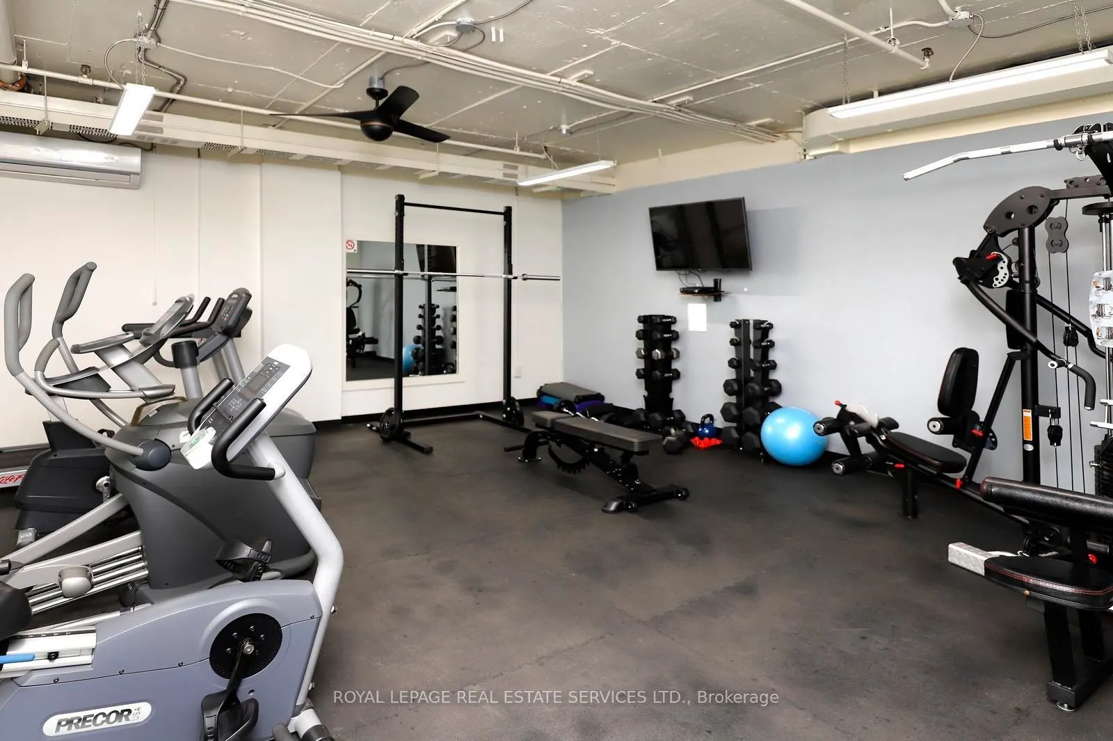 965 Inverhouse Drive #1103