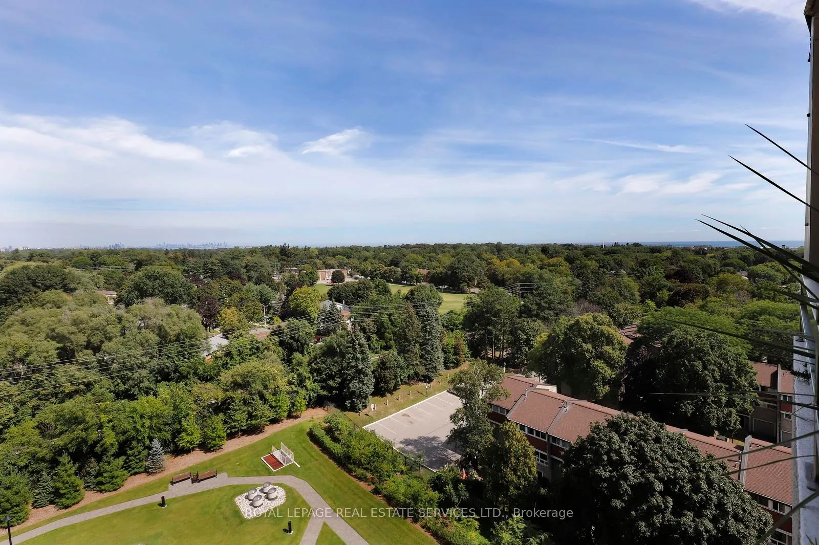 965 Inverhouse Drive #1103