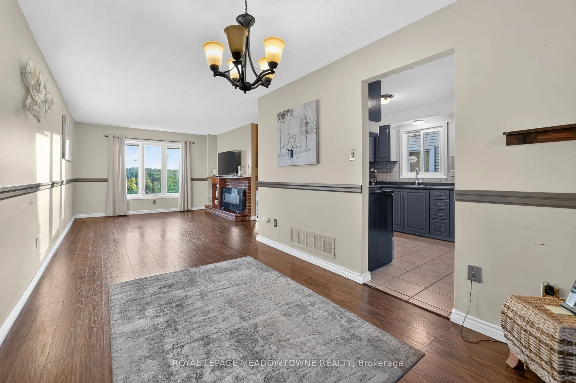 38 Lakeview Court