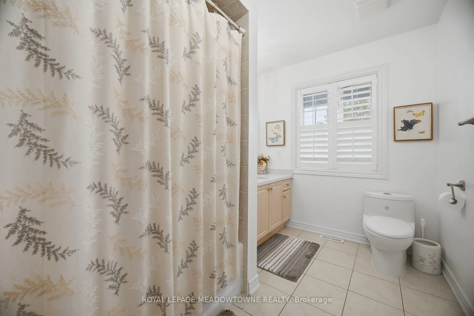 6623 Blackheath Ridge