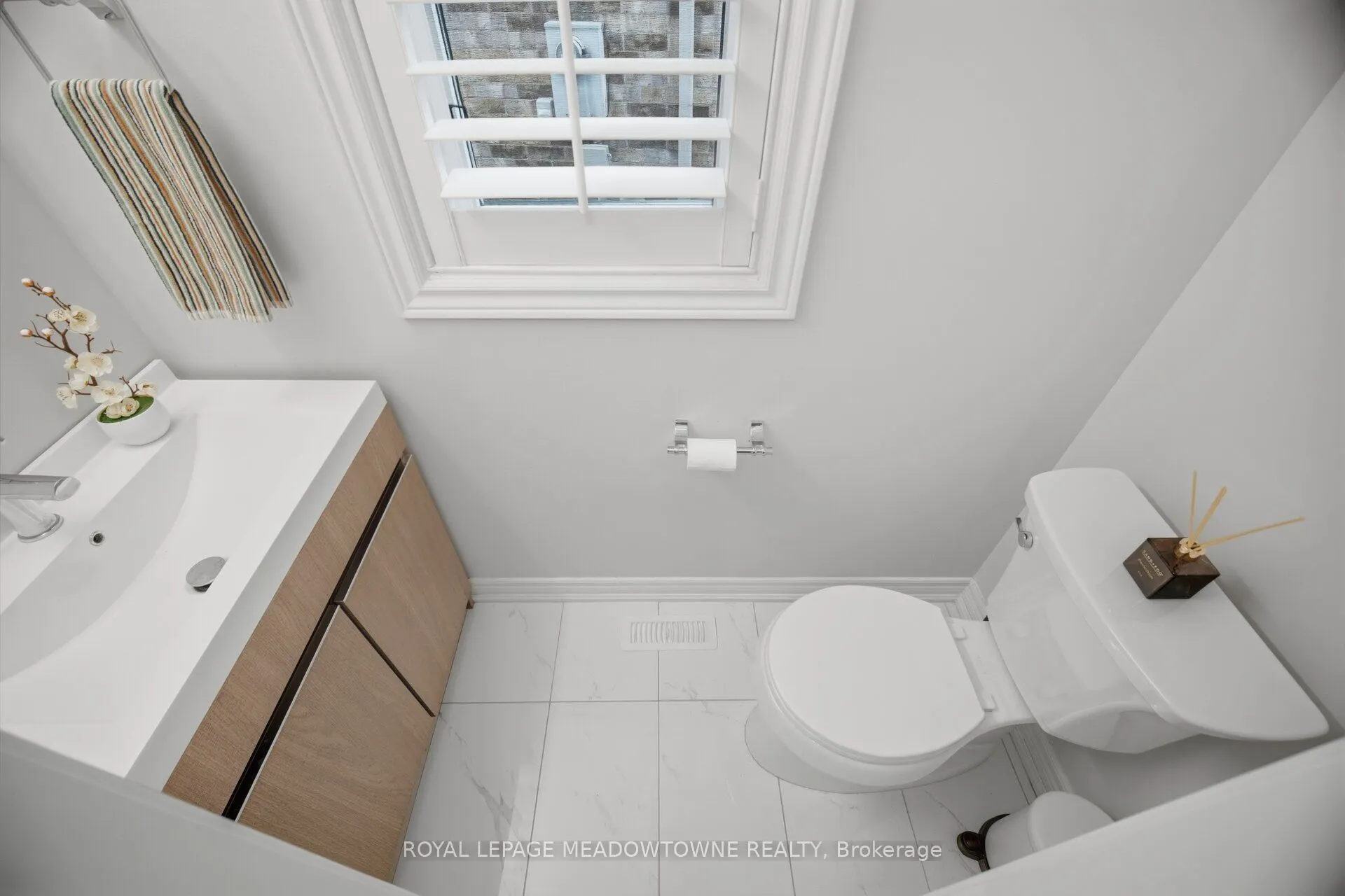 6623 Blackheath Ridge