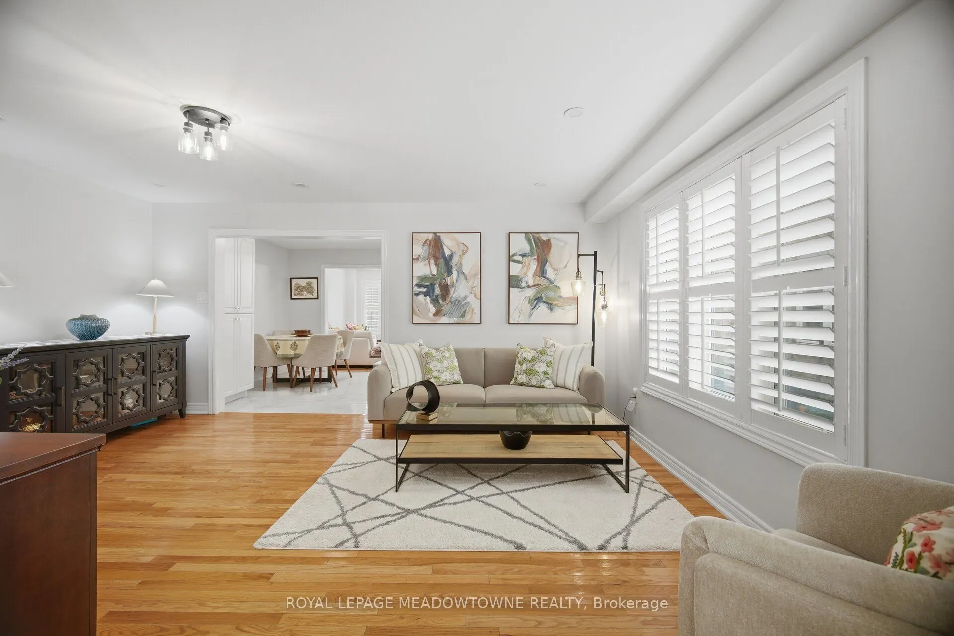 6623 Blackheath Ridge