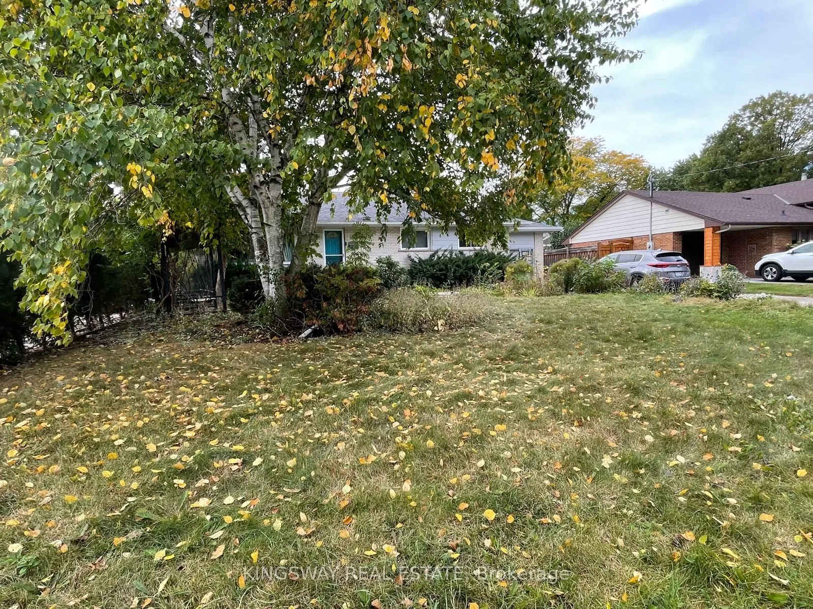 16 Plainsman Road