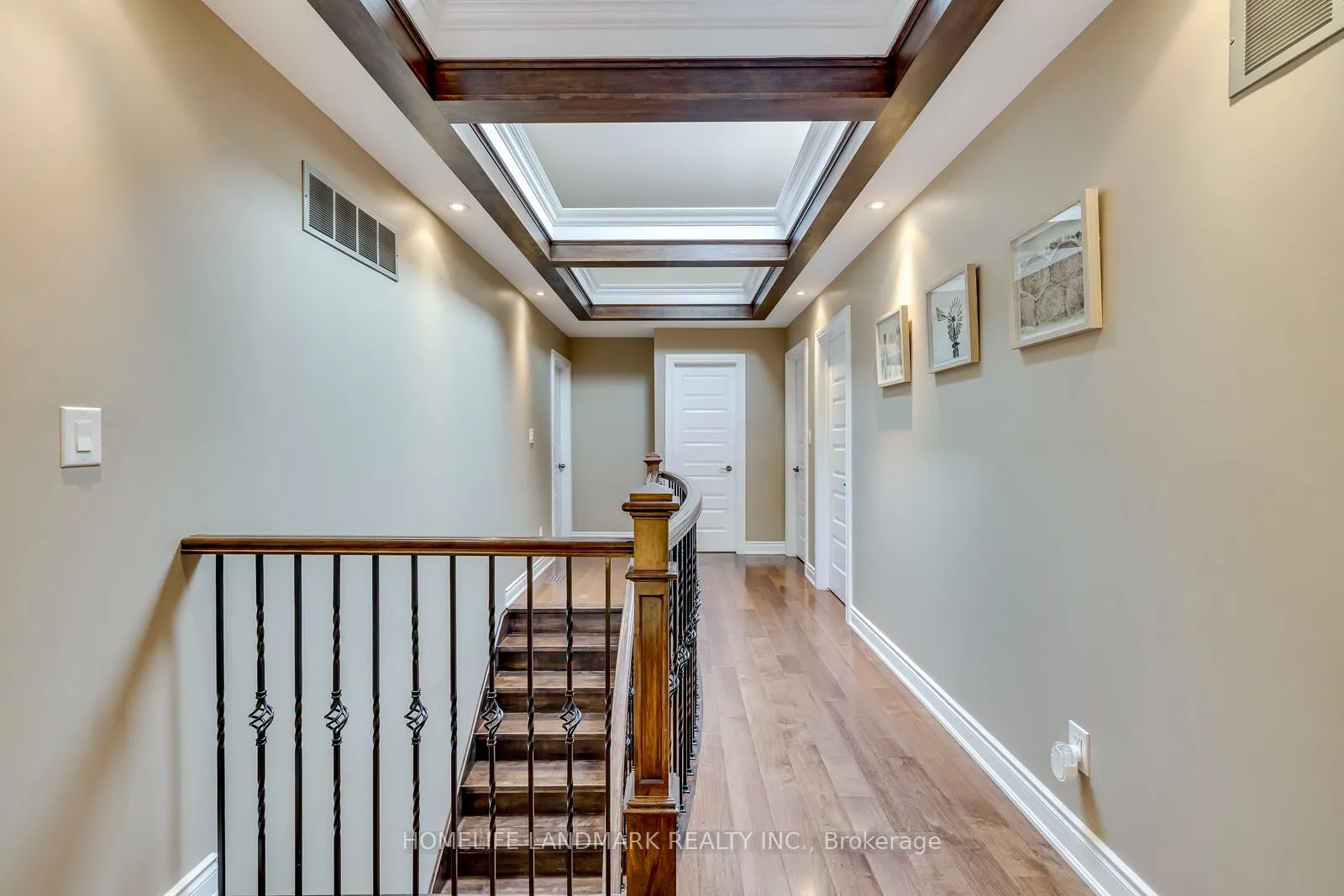 2333 Bennington Gate
