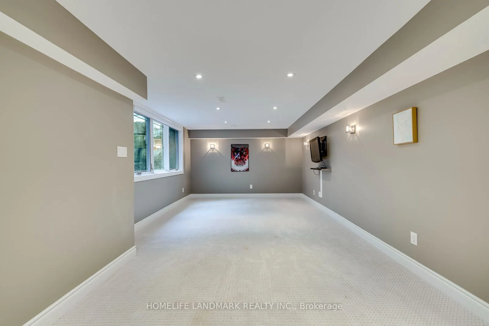 2333 Bennington Gate