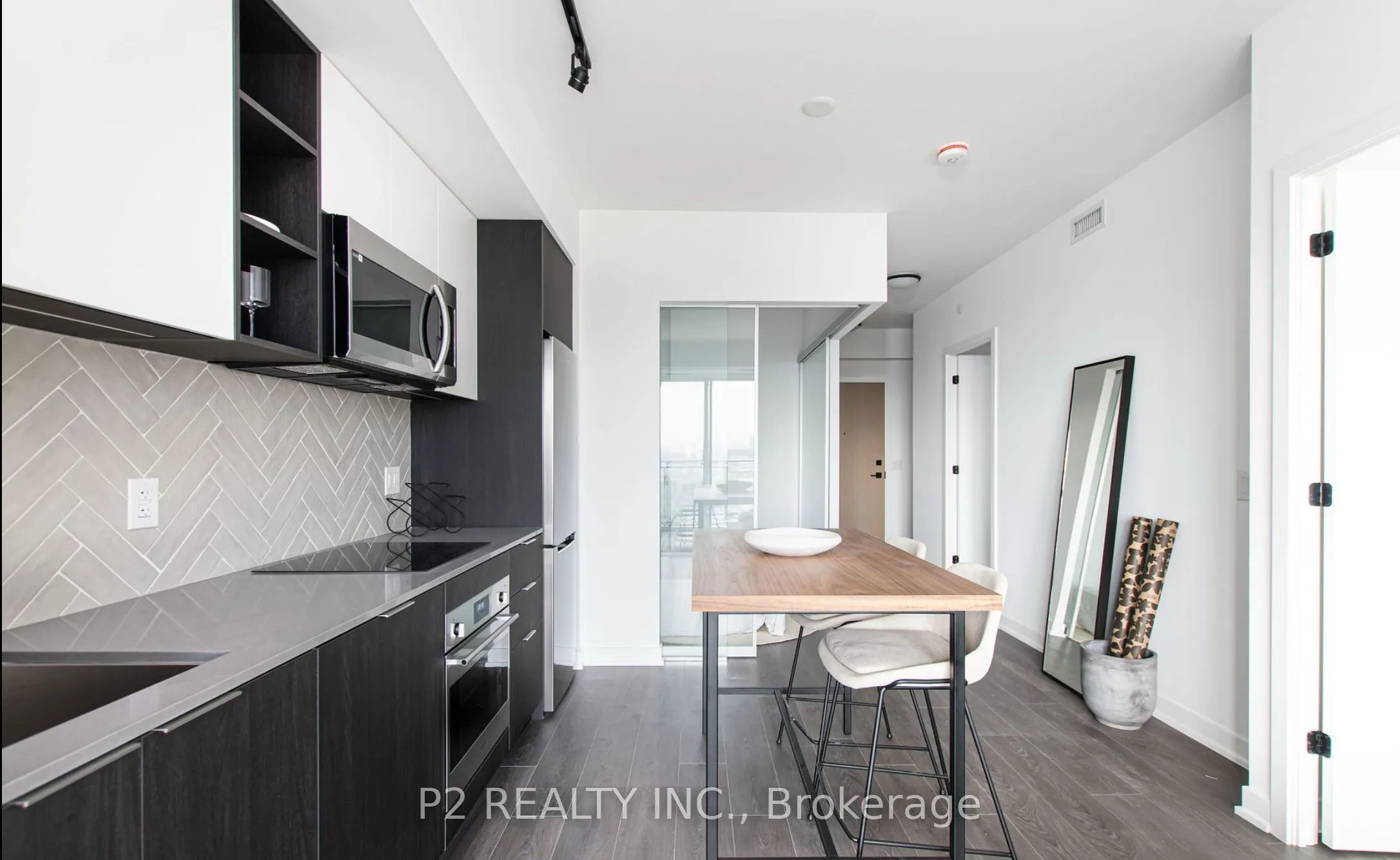 36 Zorra Street #512