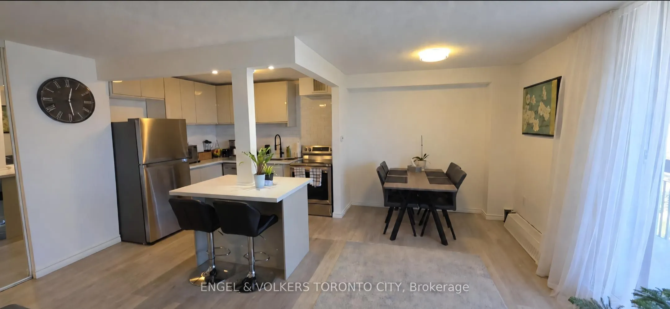 1100 Caven Street #1204