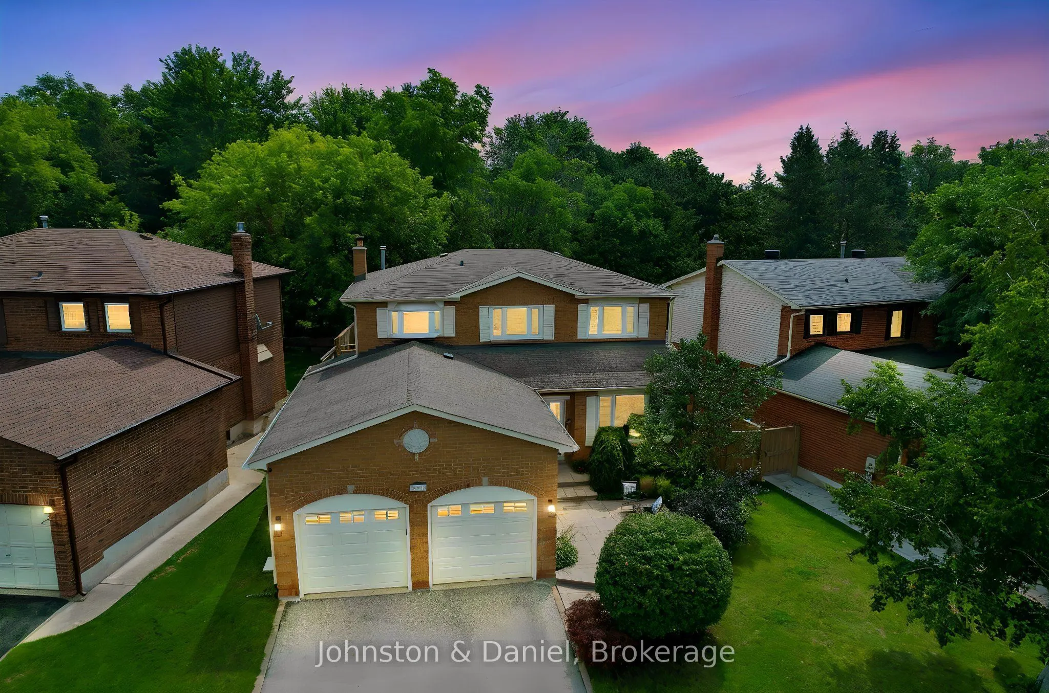 12 Jason Crescent