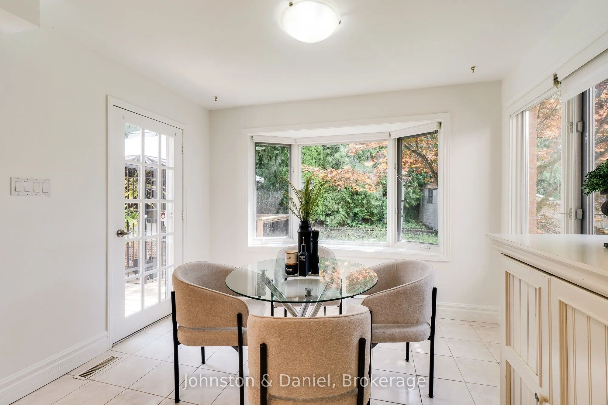 12 Jason Crescent
