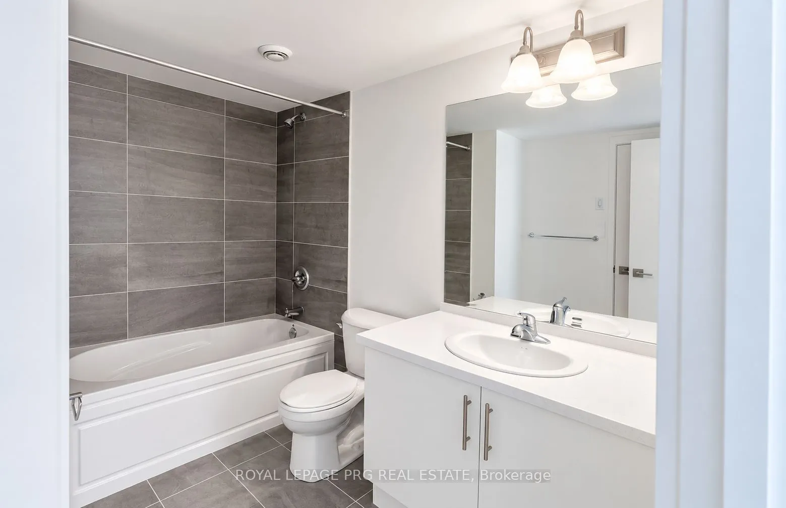 25 Romilly Avenue #16