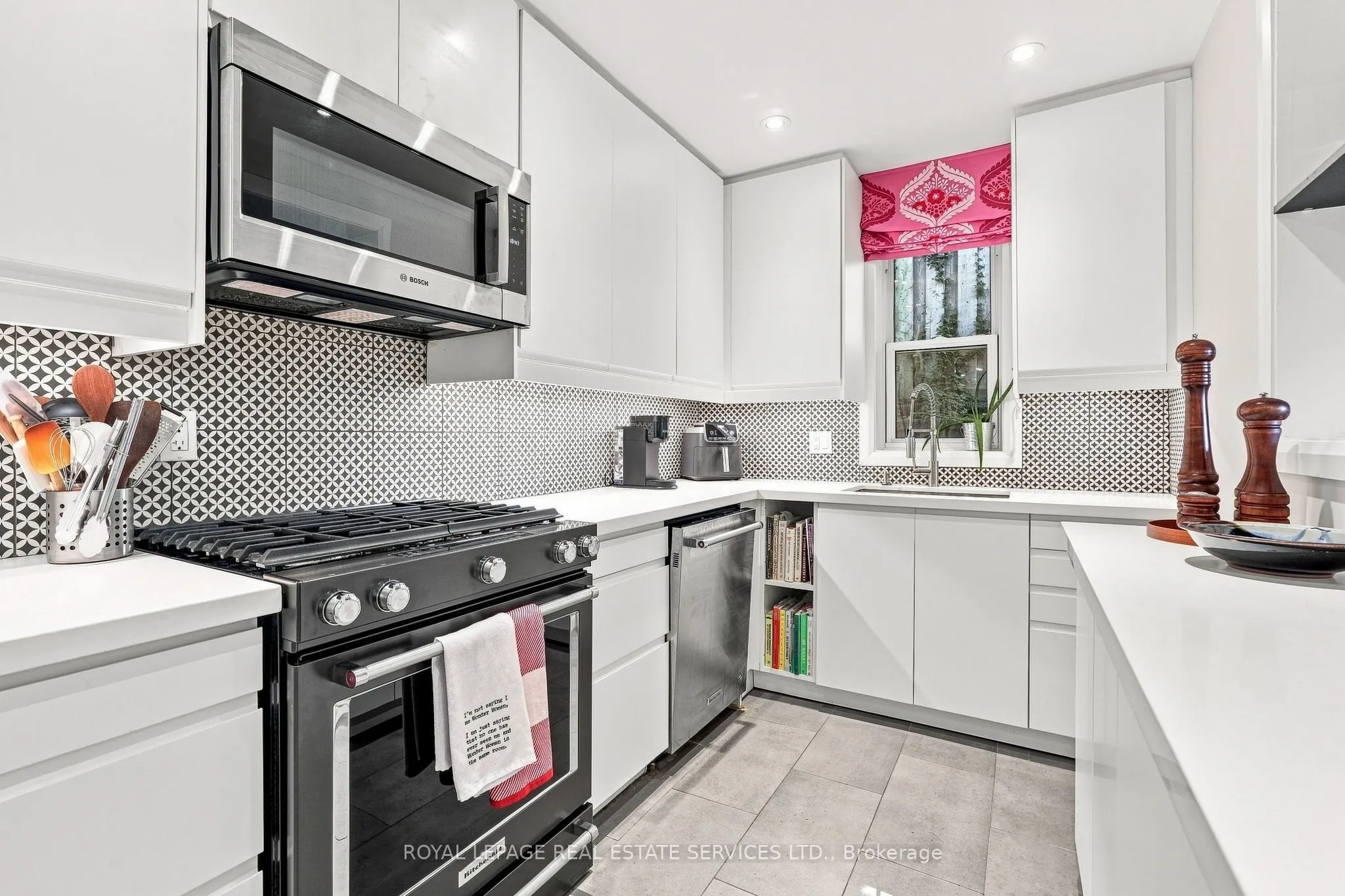 372 Trafalgar Road
