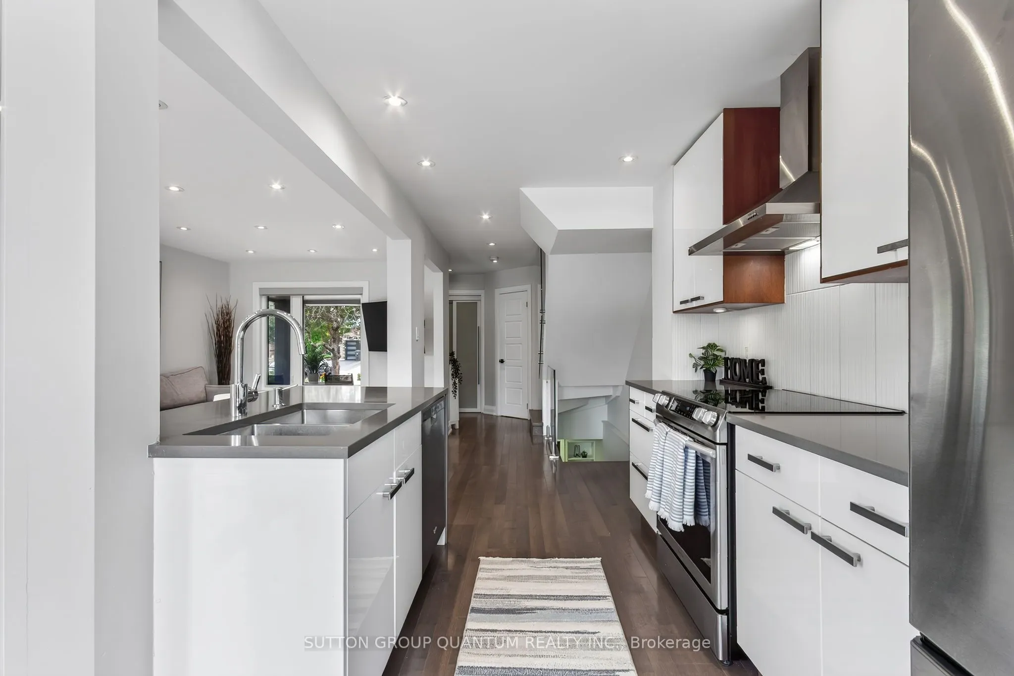 4413 Lee Drive