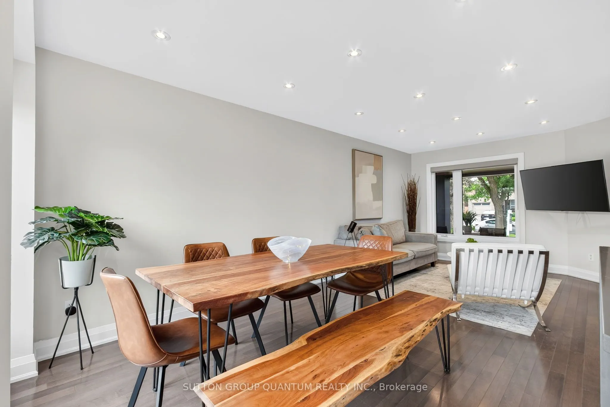 4413 Lee Drive