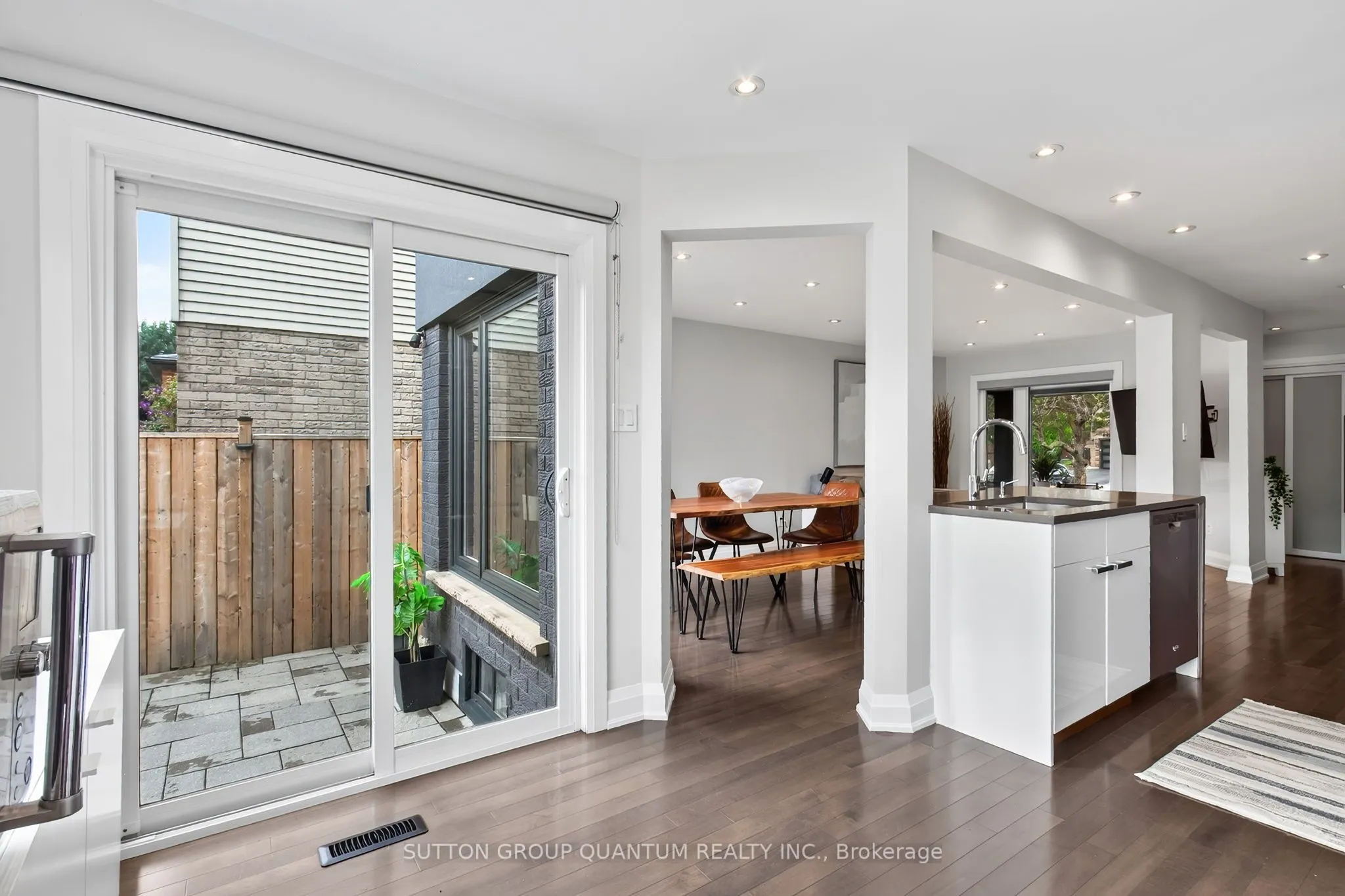 4413 Lee Drive