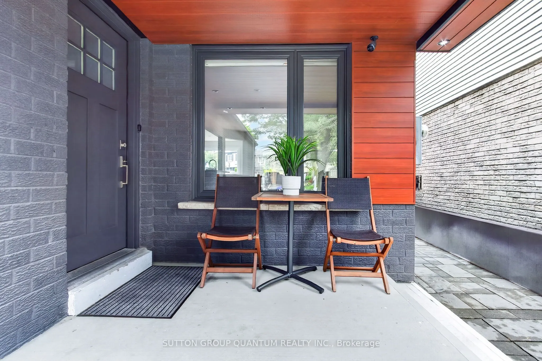 4413 Lee Drive