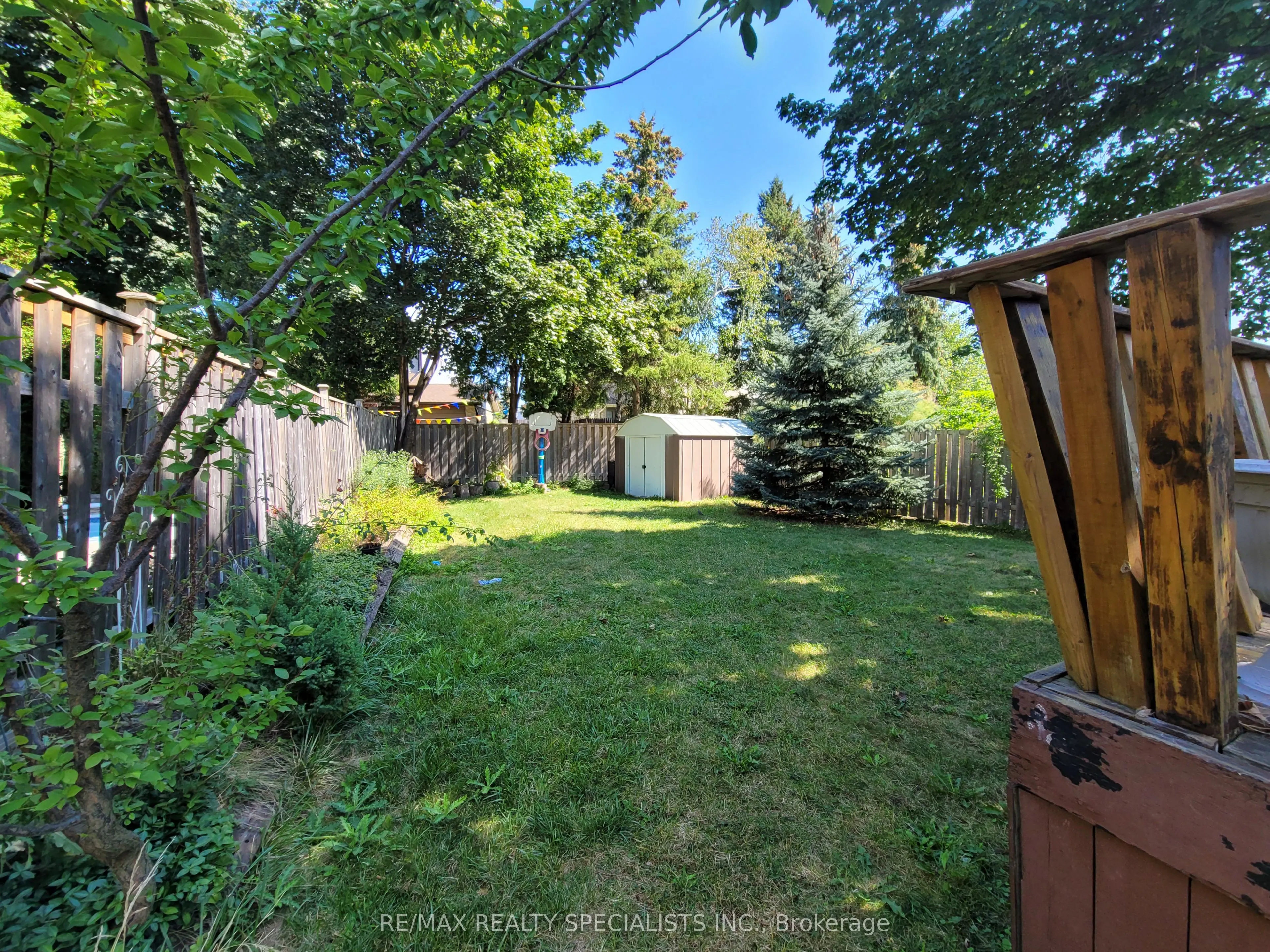 6795 Shelter Bay Road