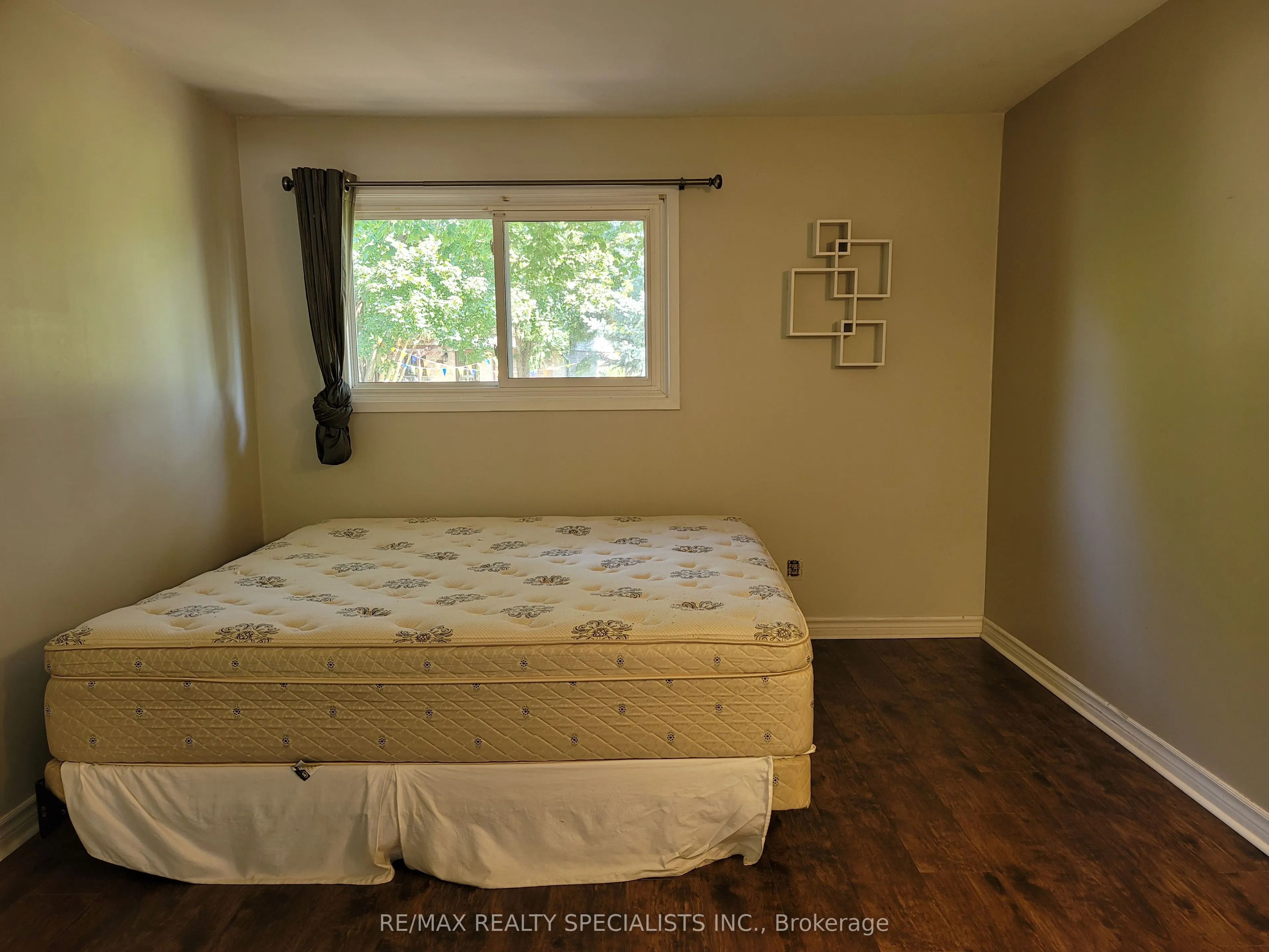 6795 Shelter Bay Road