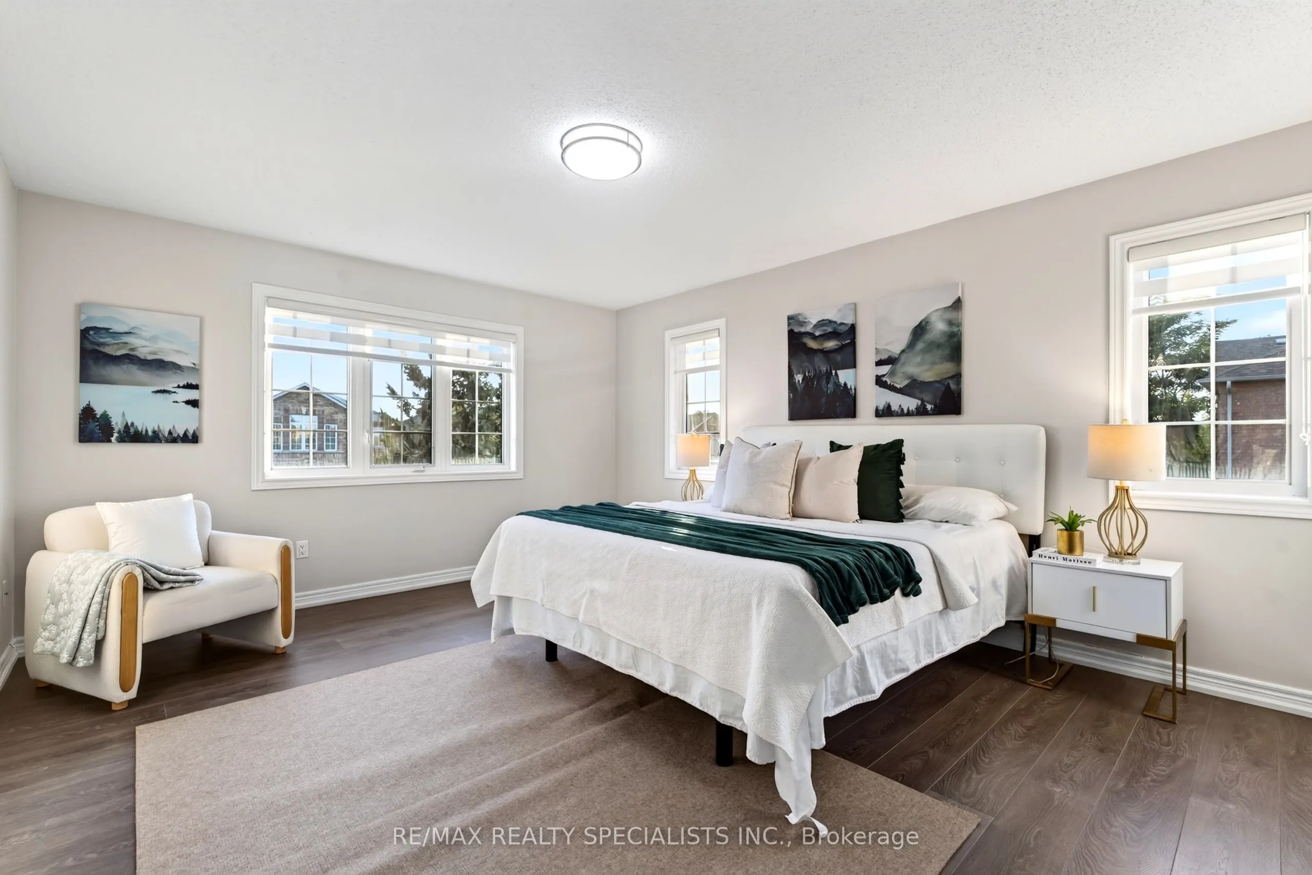 3463 Crimson King Circle