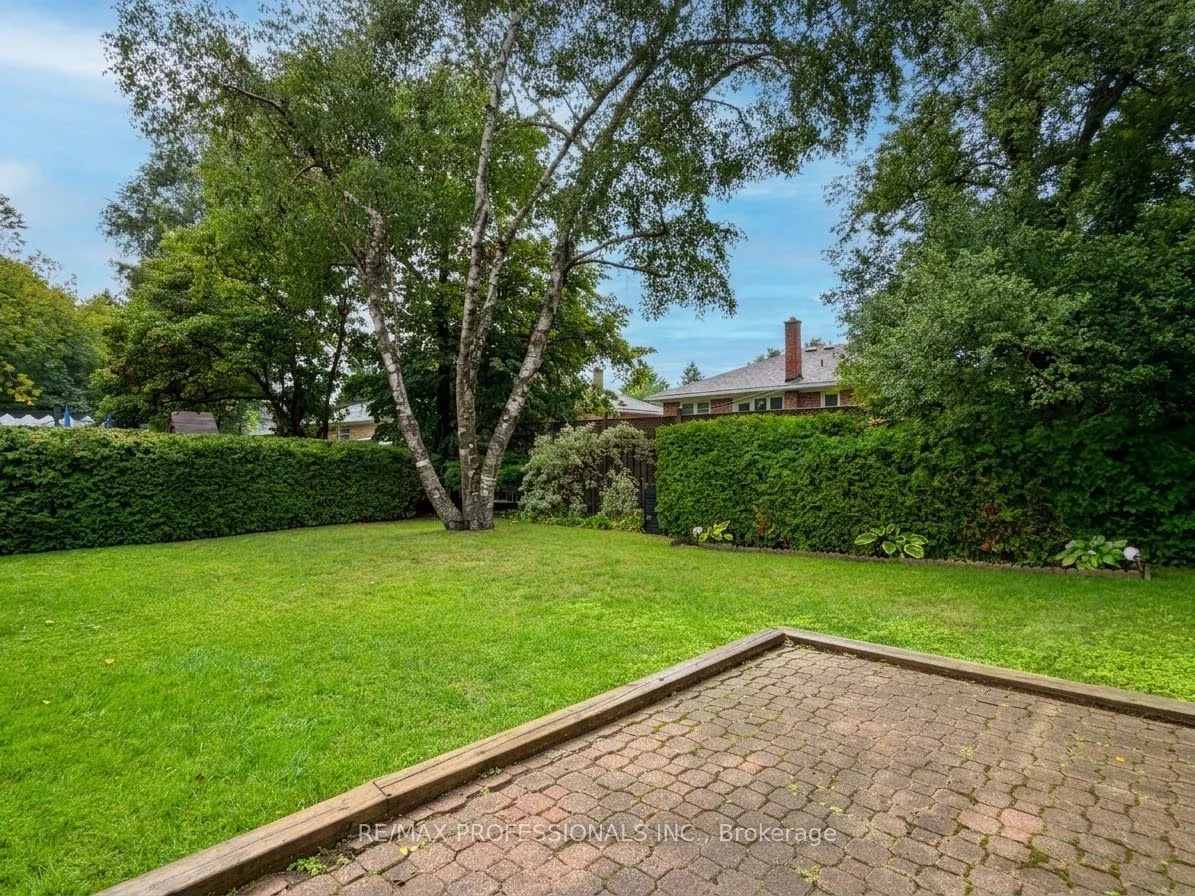 31 Cheshire Drive