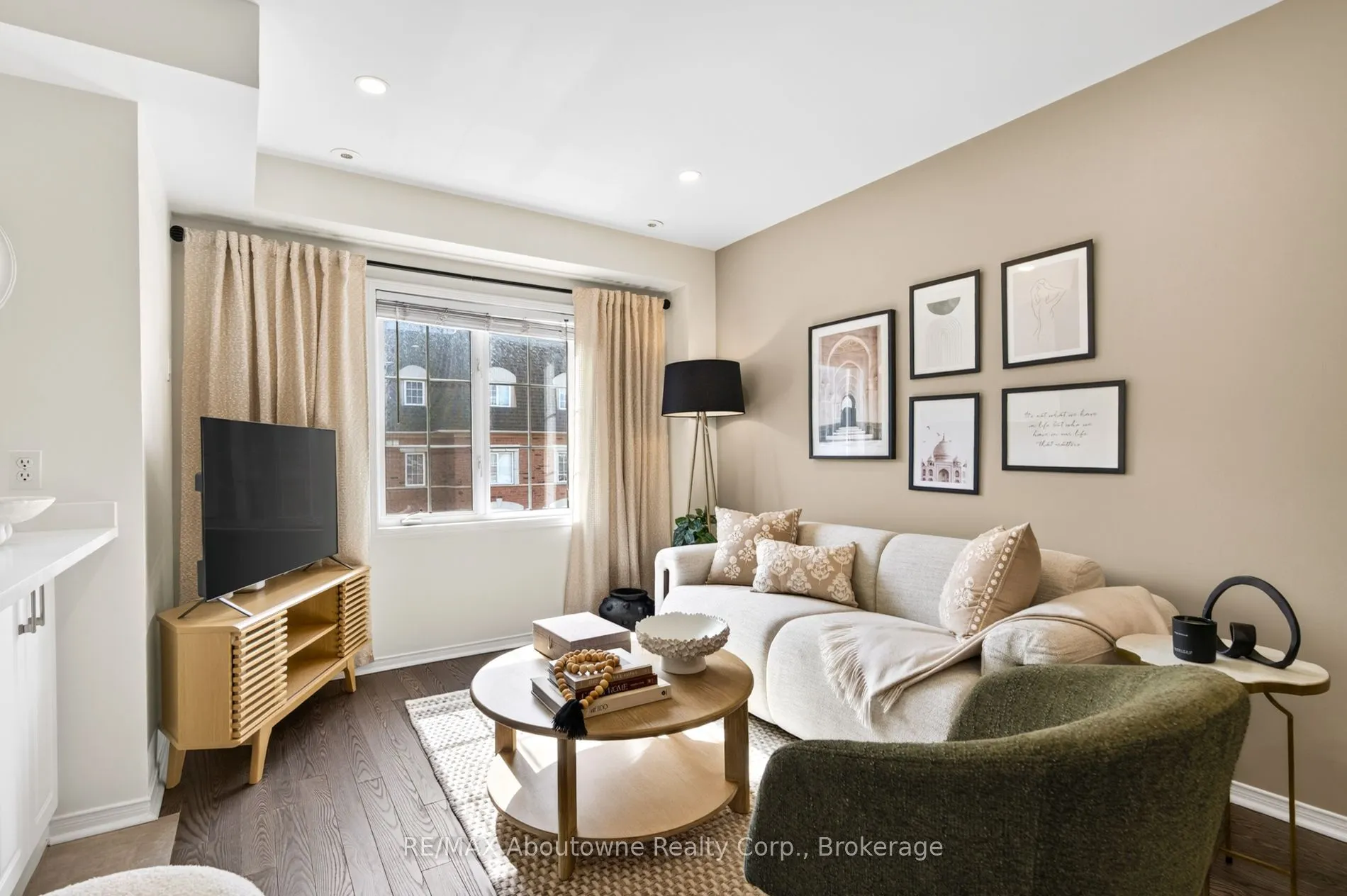 601 Shoreline Drive #156