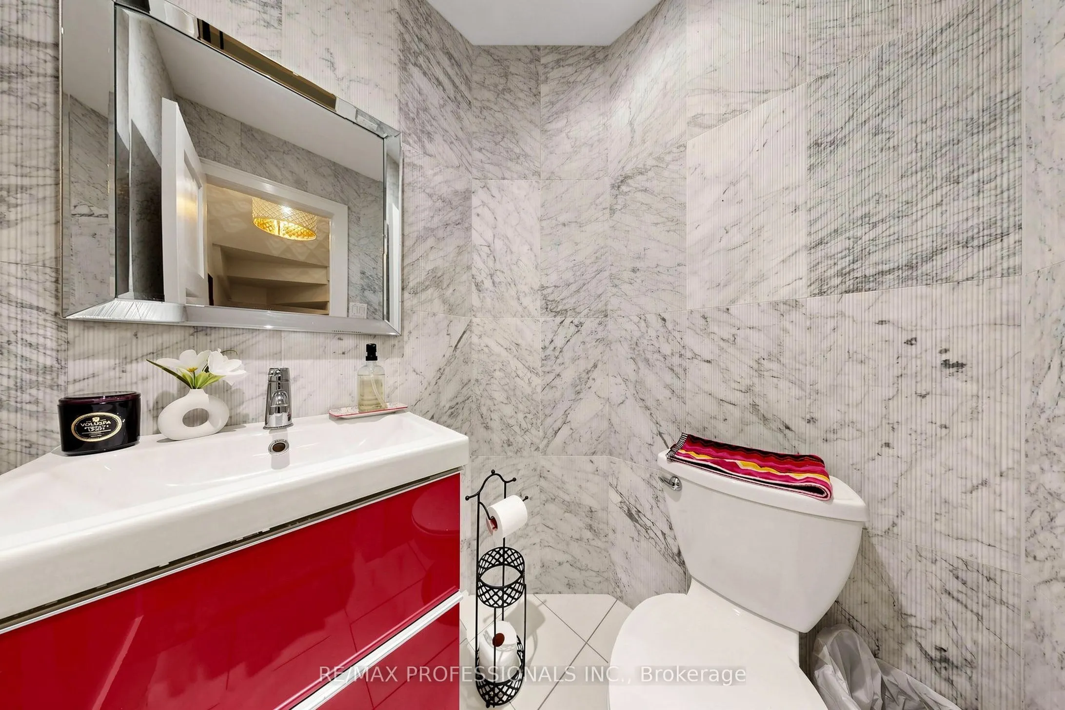 1064 Queen Street W #15A