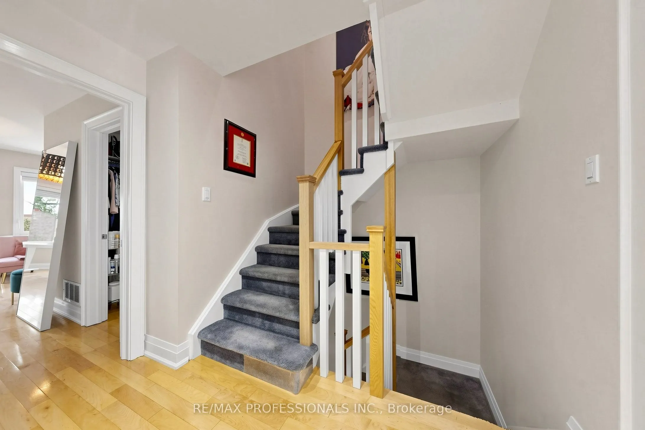 1064 Queen Street W #15A