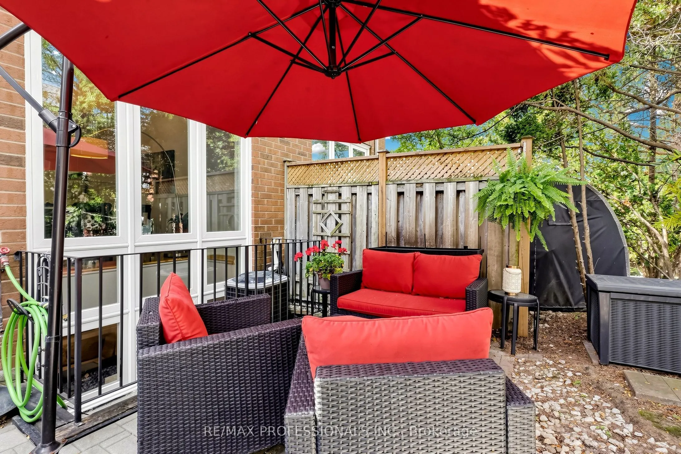1064 Queen Street W #15A