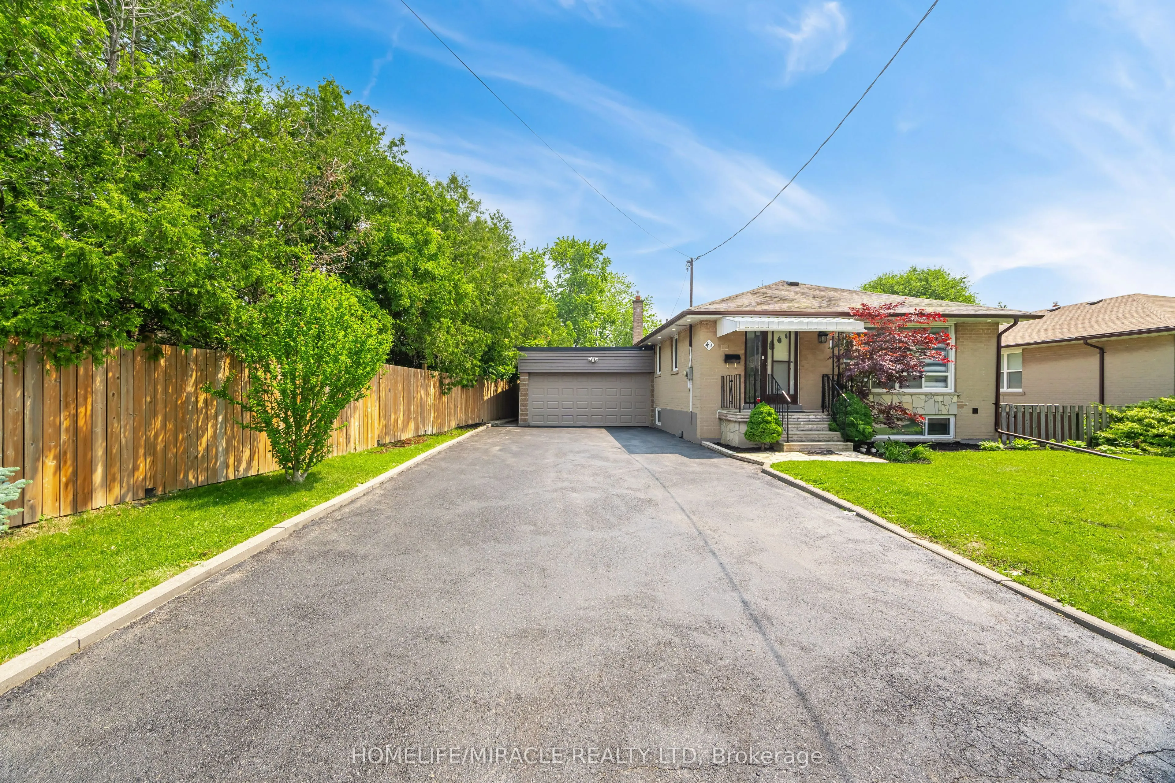 41 Bradstock Road
