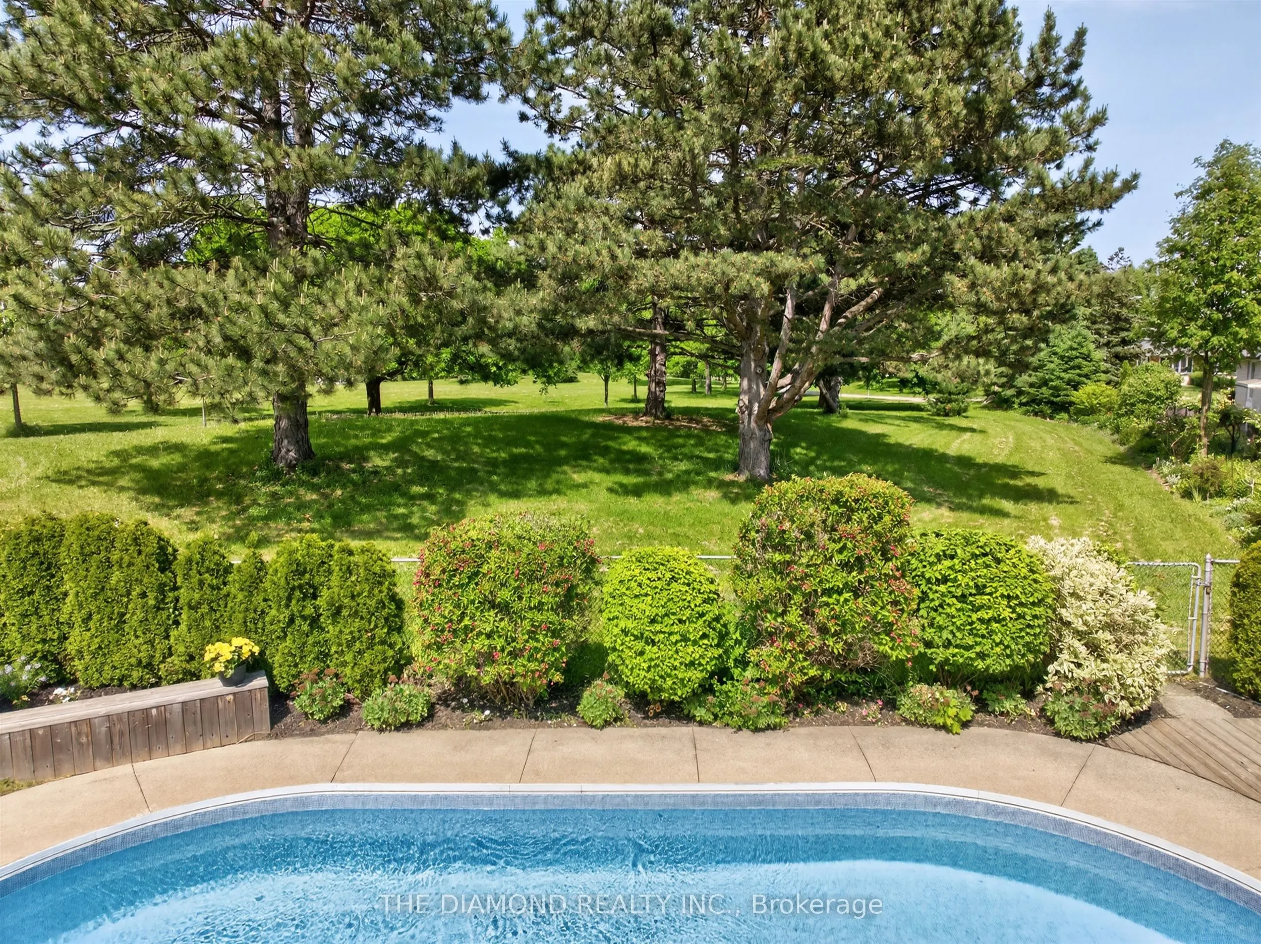 11 Swordbill Drive