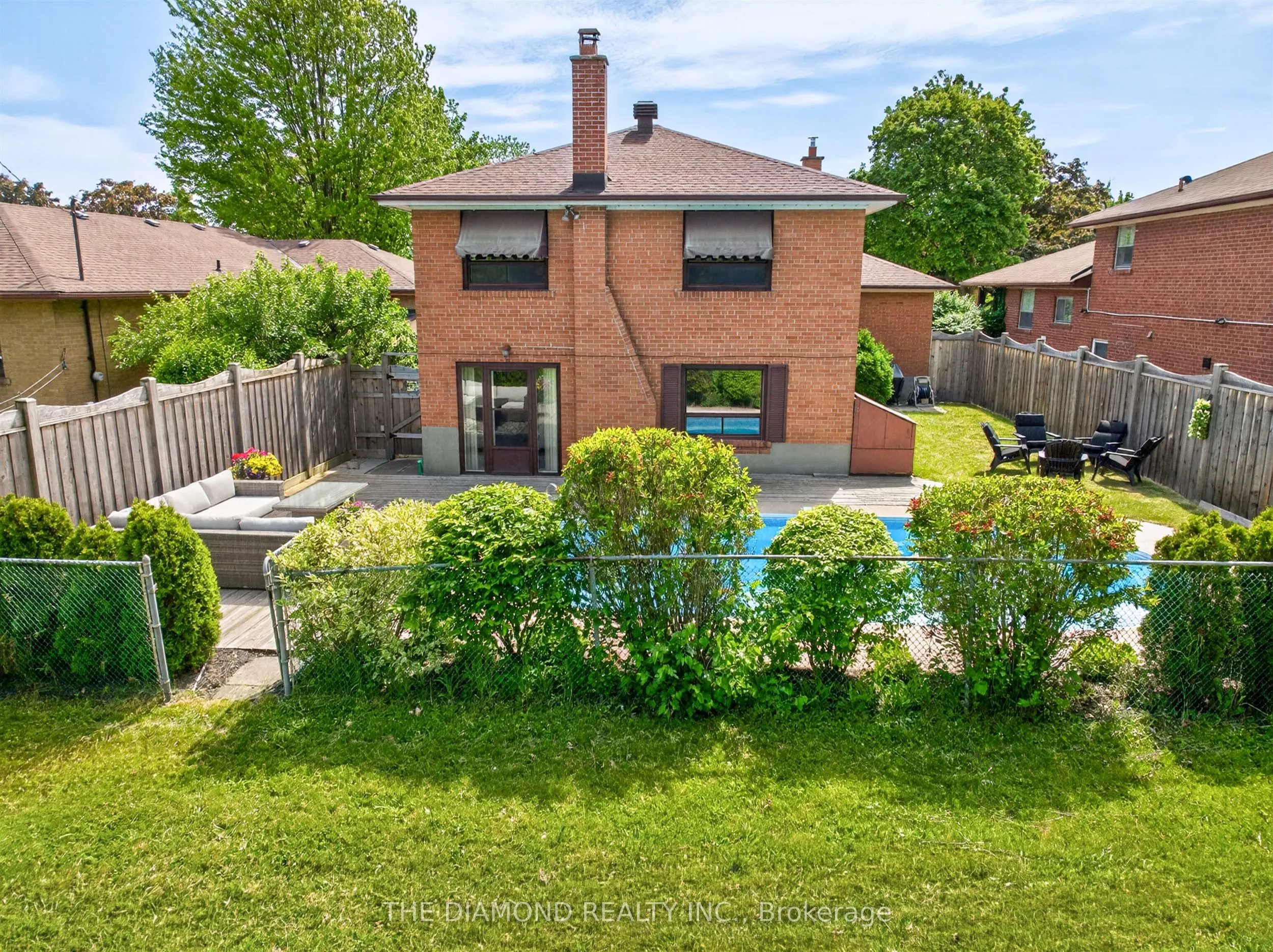 11 Swordbill Drive