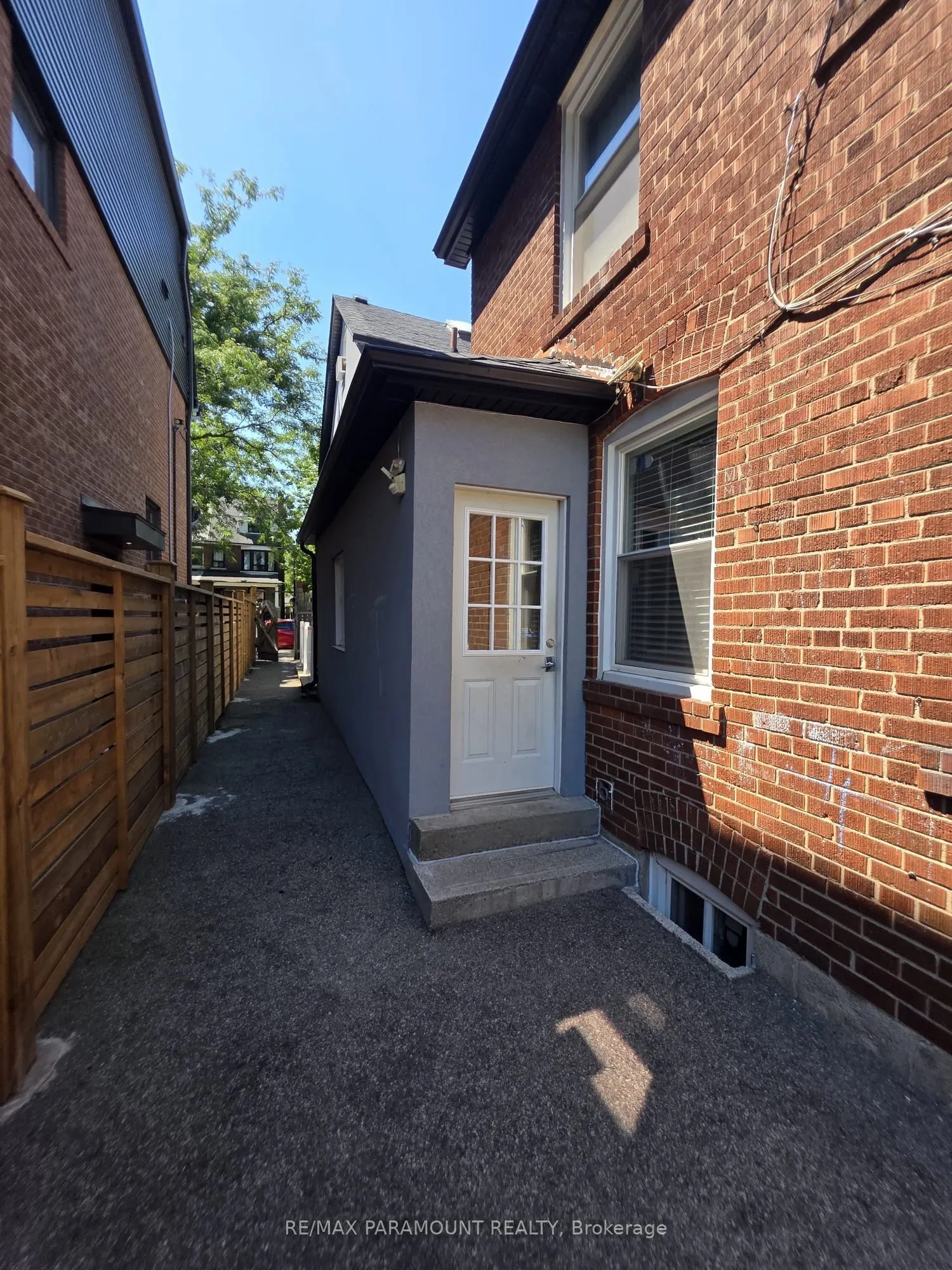 291 Pacific Avenue #Main
