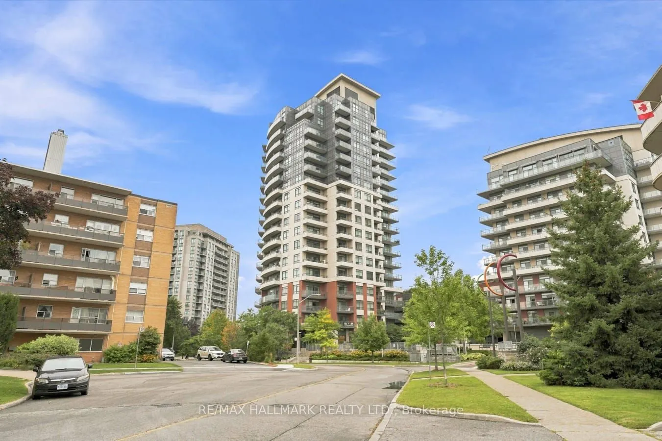 25 Fontenay Court #905