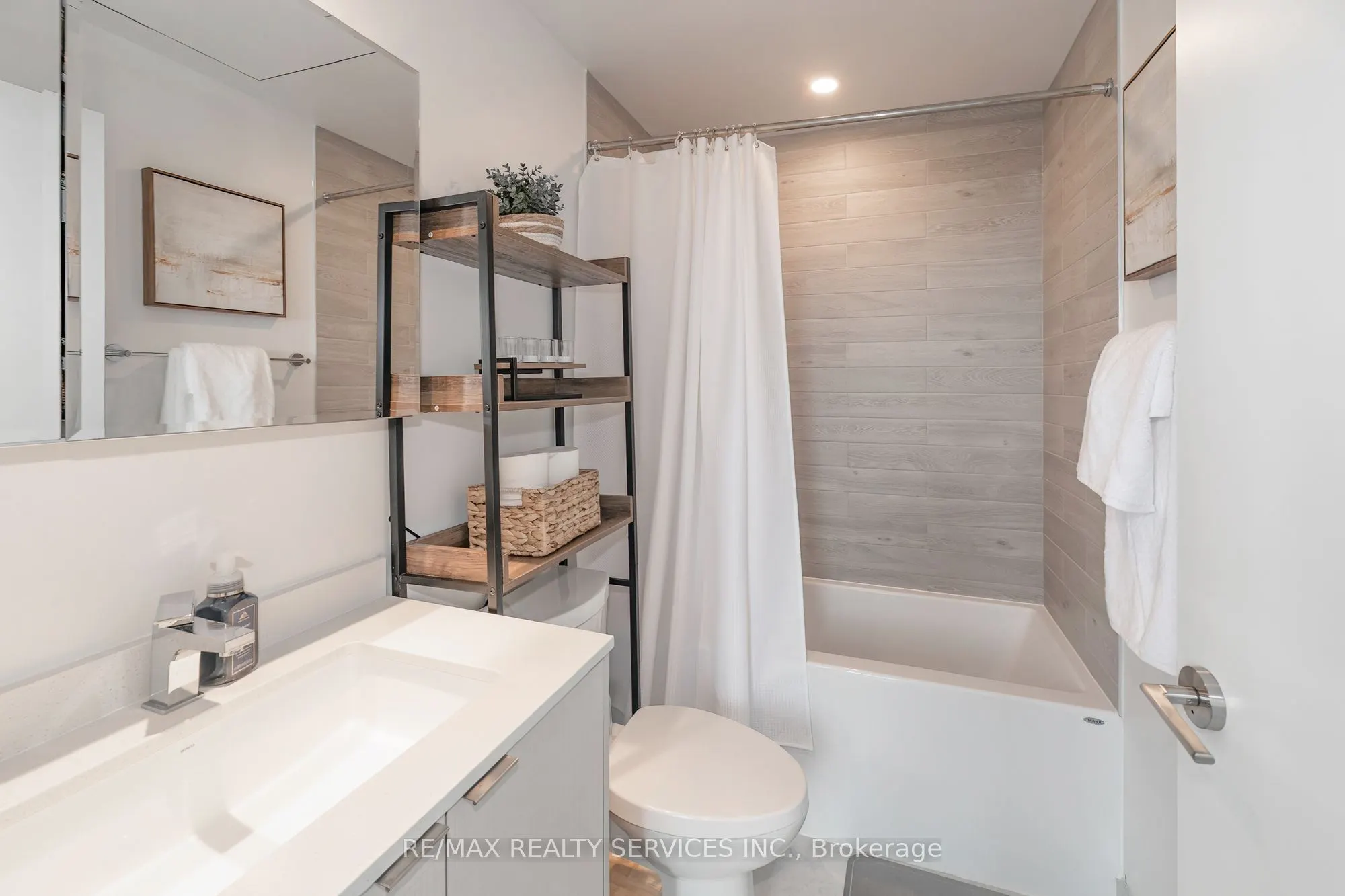 1926 Lake Shore Boulevard W #1616
