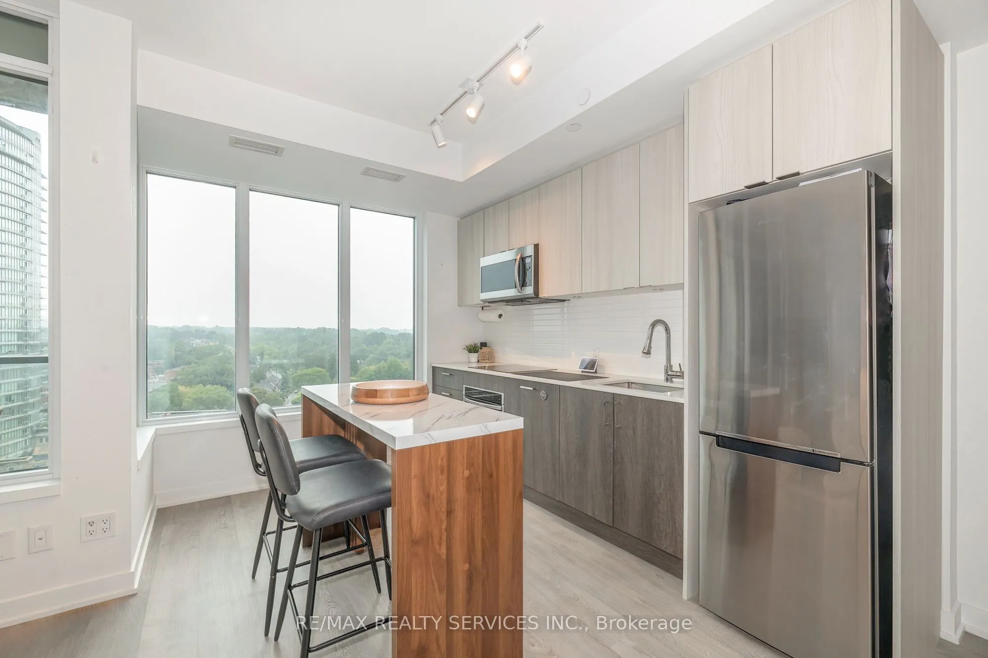 1926 Lake Shore Boulevard W #1616