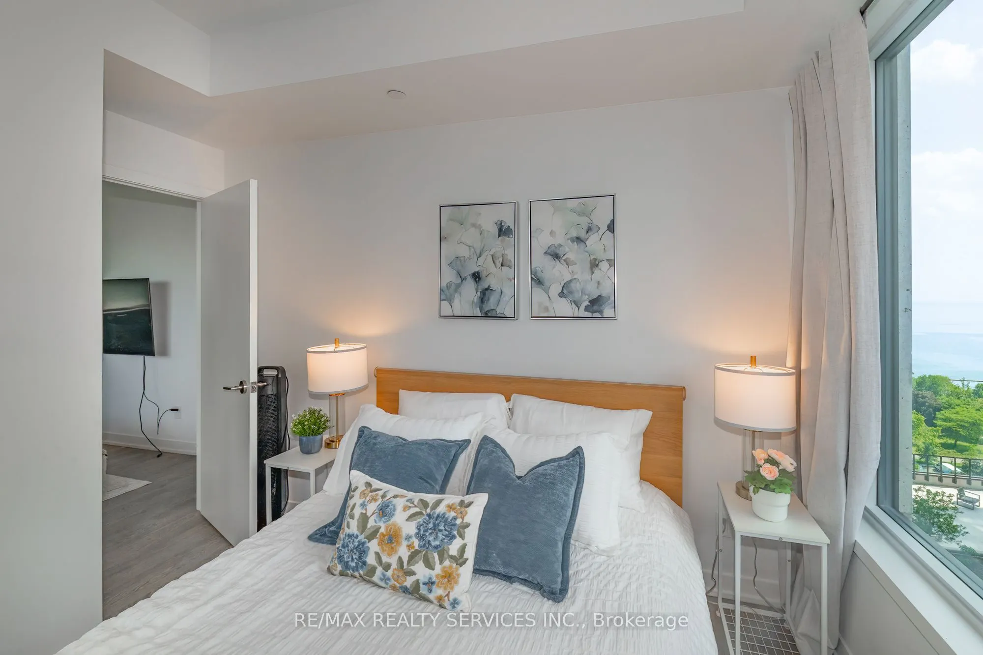 1926 Lake Shore Boulevard W #1616
