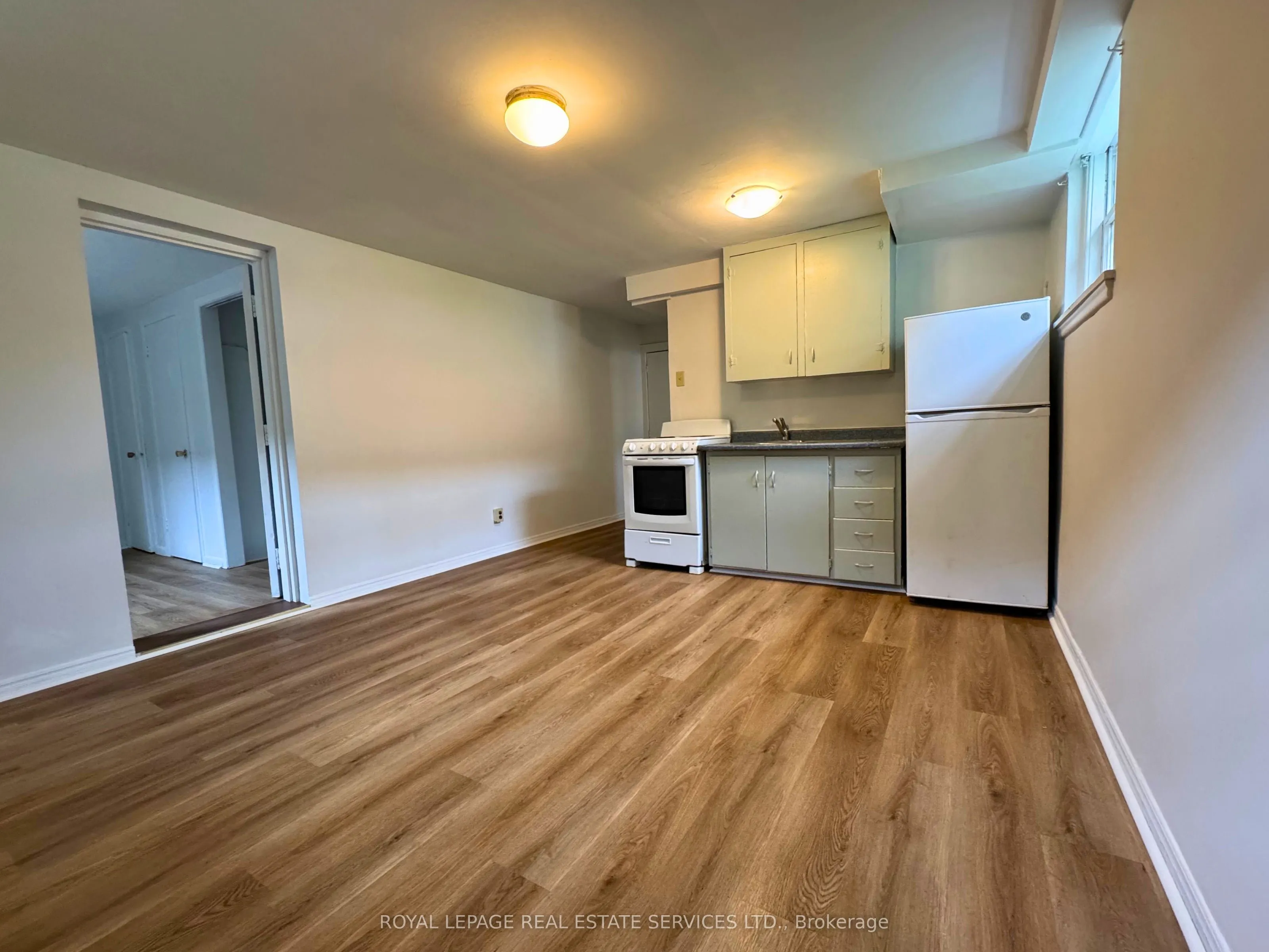 20 Park Boulevard #Basement Apartment