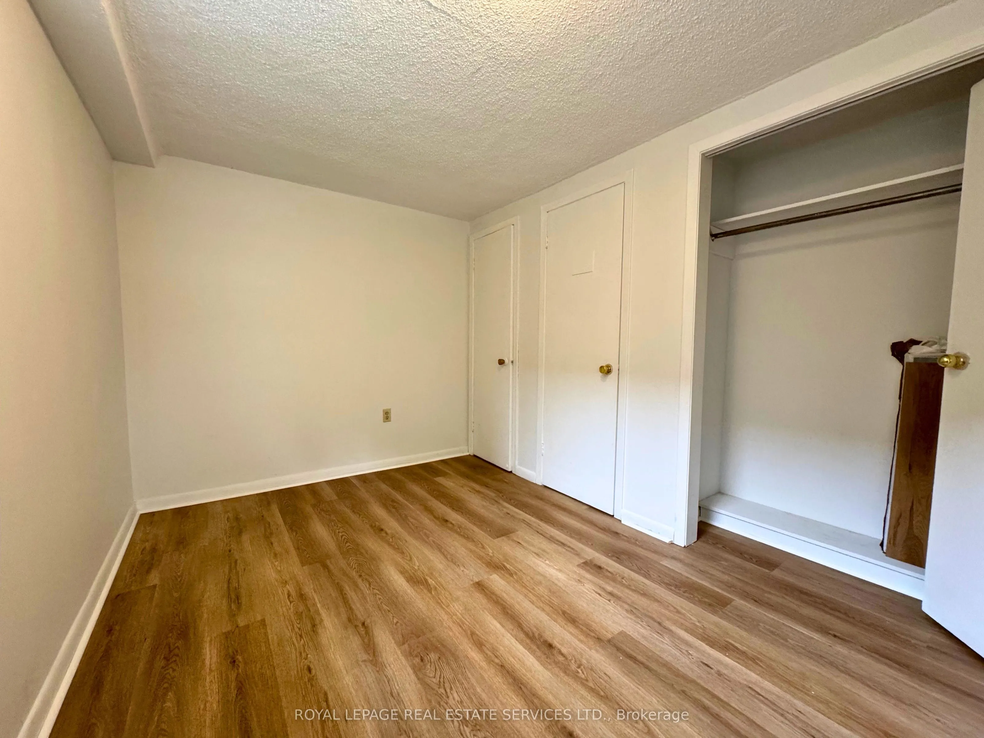 20 Park Boulevard #Basement Apartment