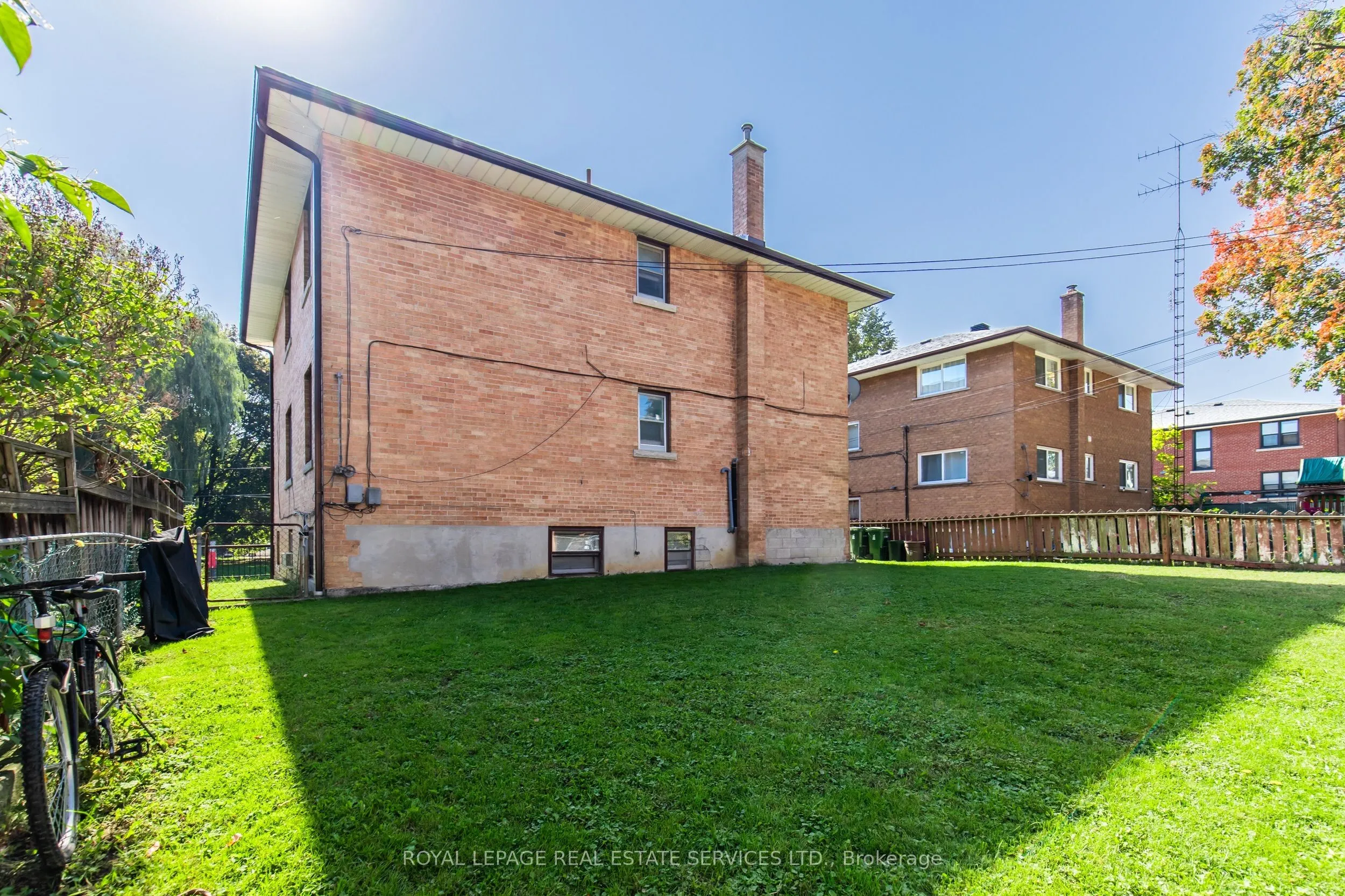 20 Park Boulevard #Basement Apartment