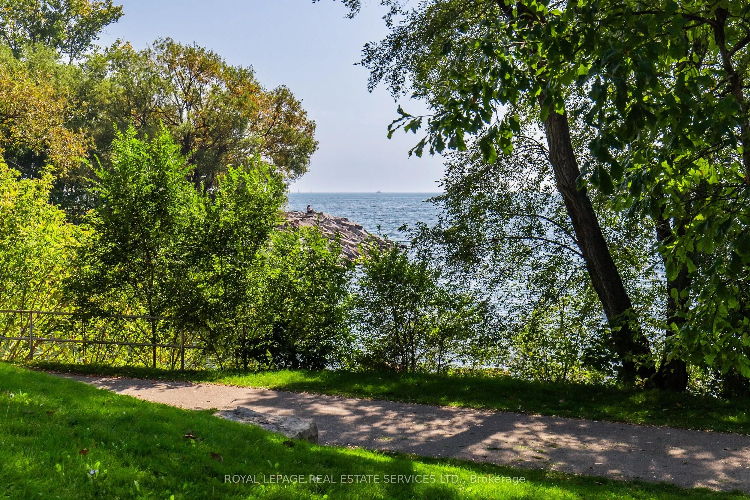 20 Park Boulevard #Basement Apartment