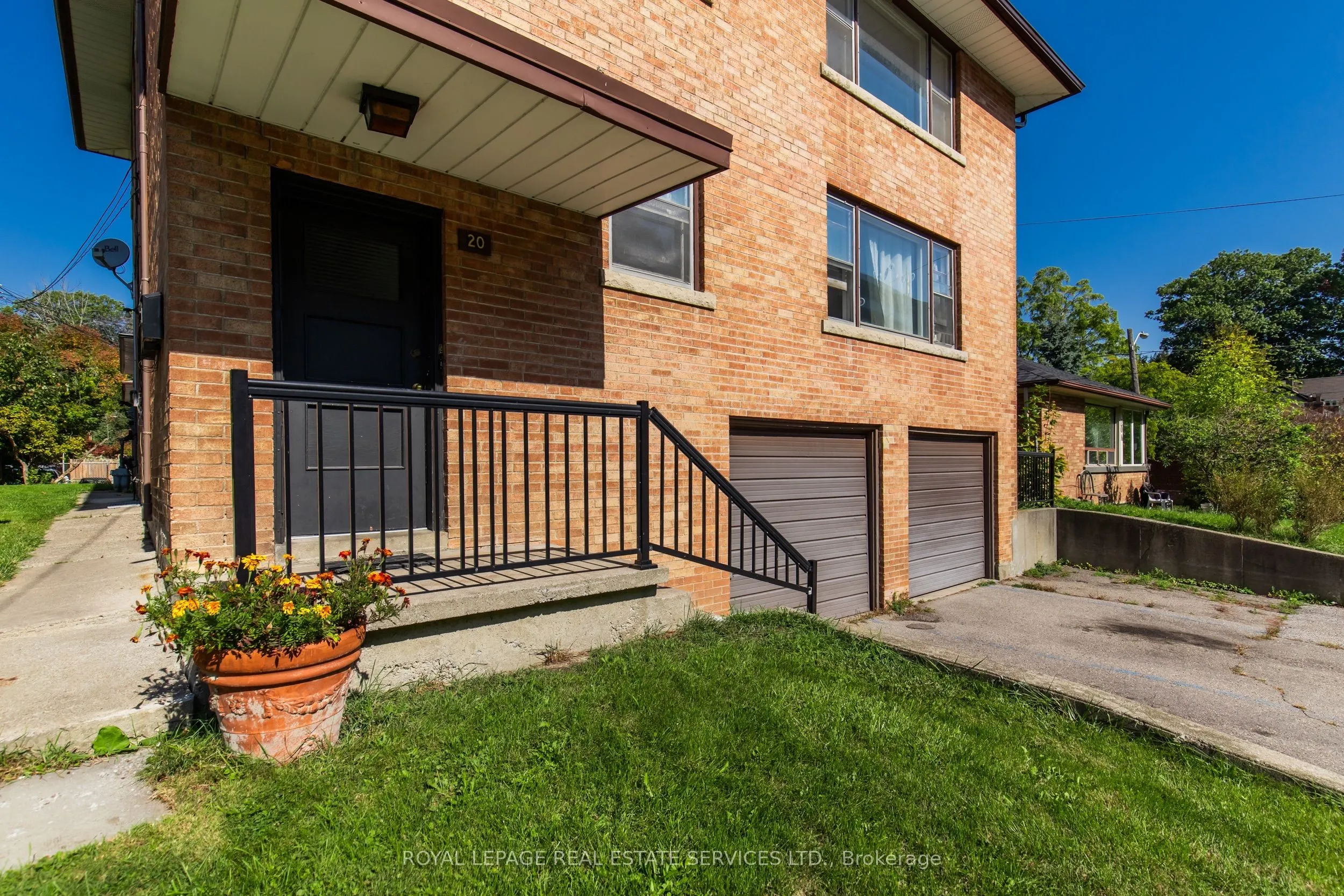 20 Park Boulevard #Basement Apartment