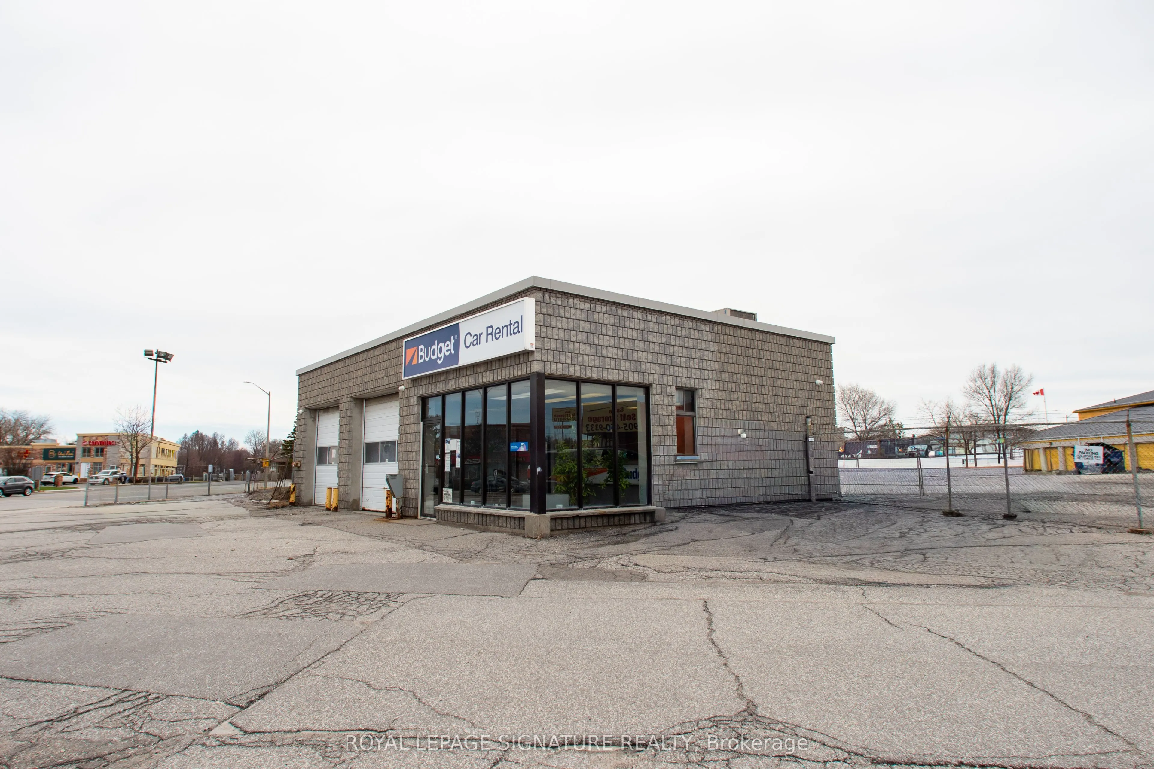 73 Kennedy Road S