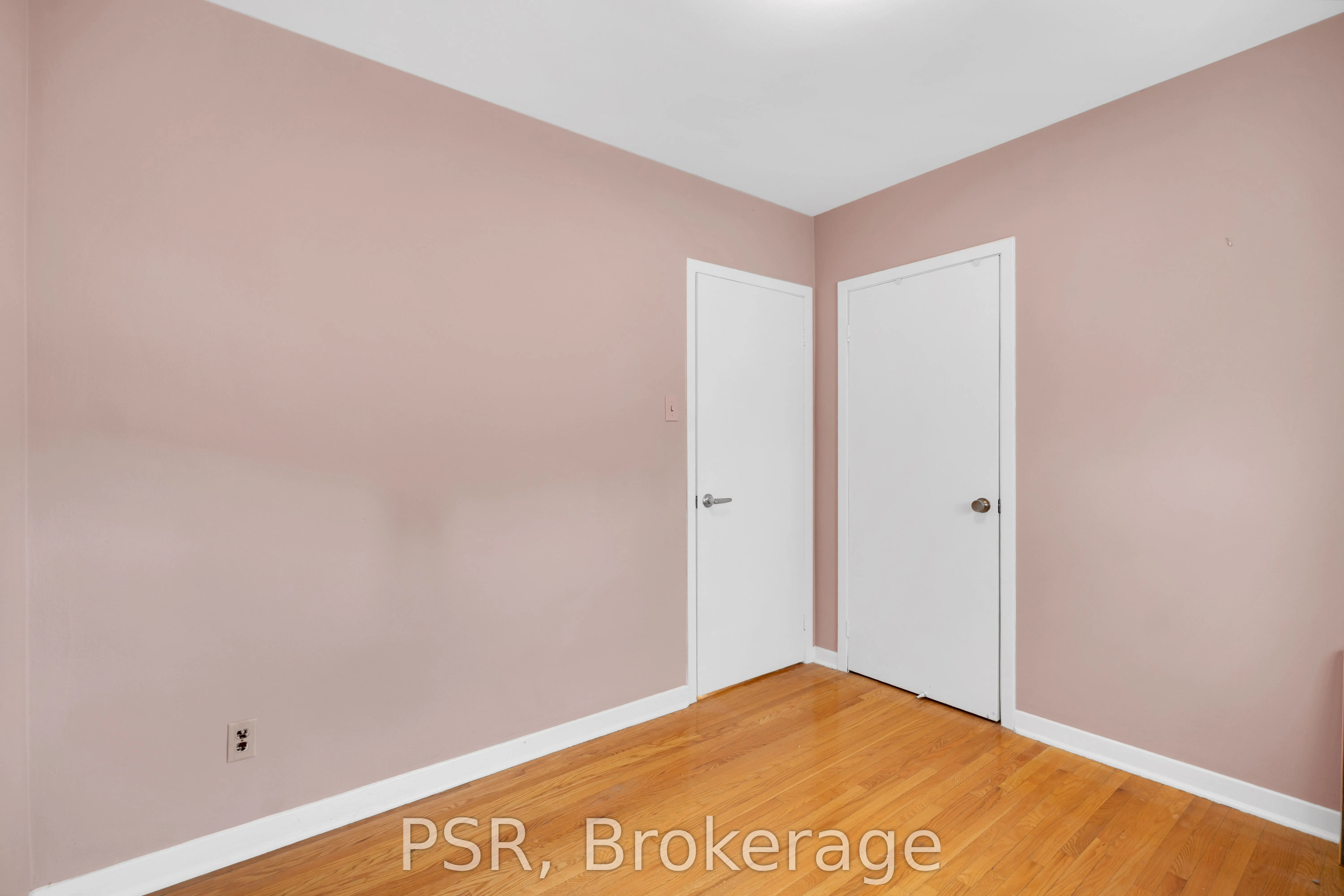 60 Bamford Crescent