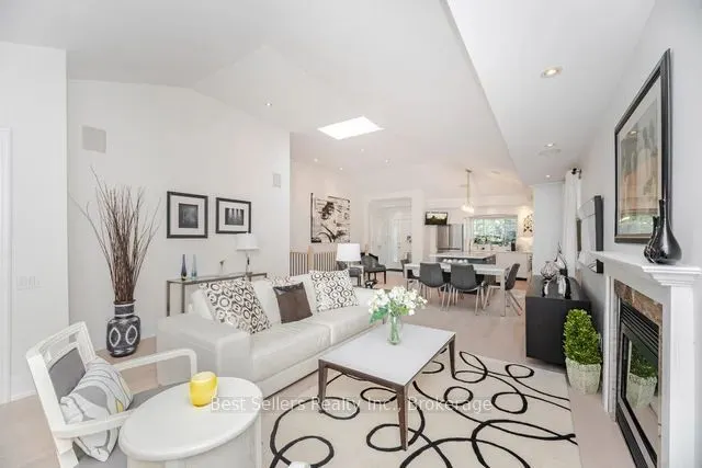1595 Calverton Court