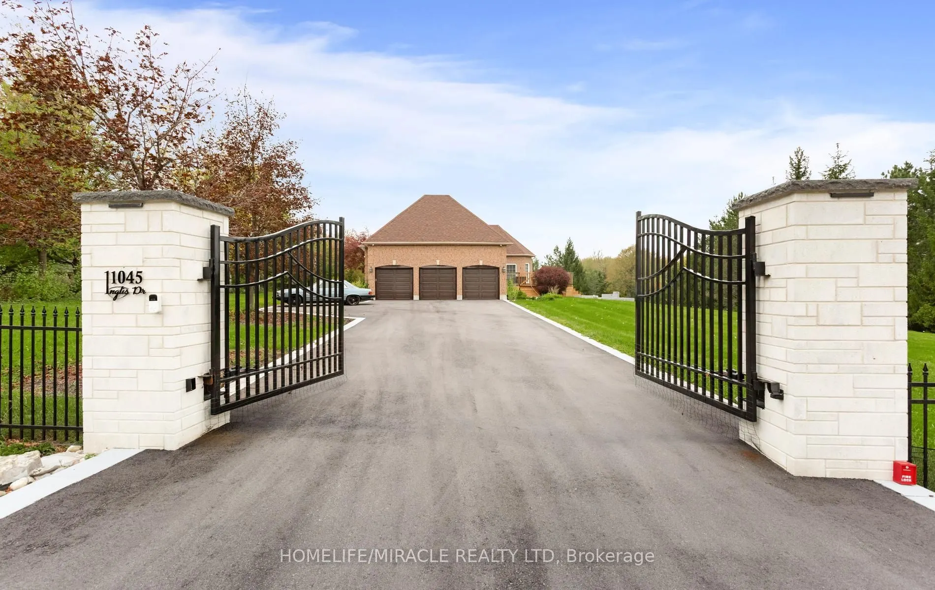 11045 Inglis Drive