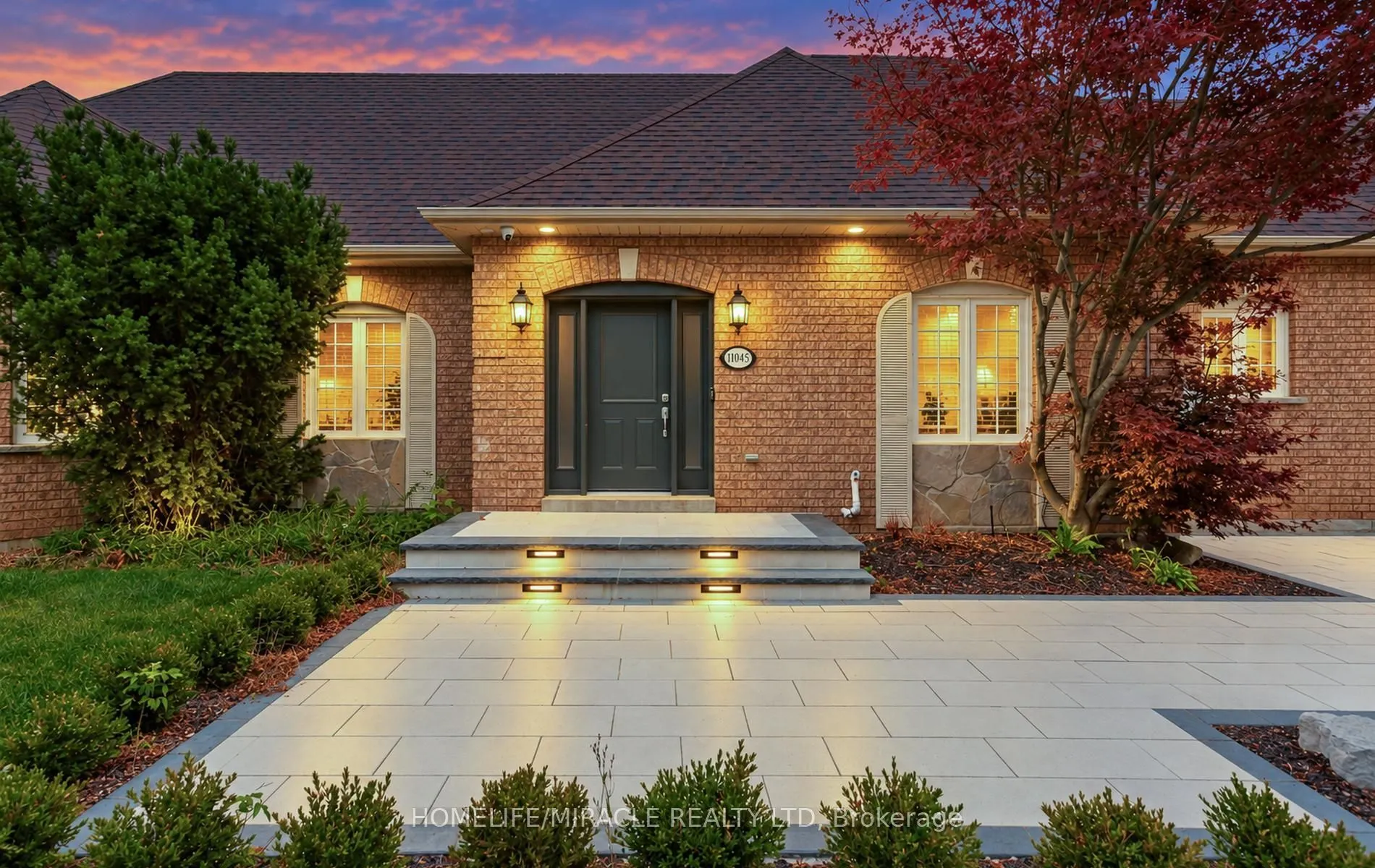 11045 Inglis Drive